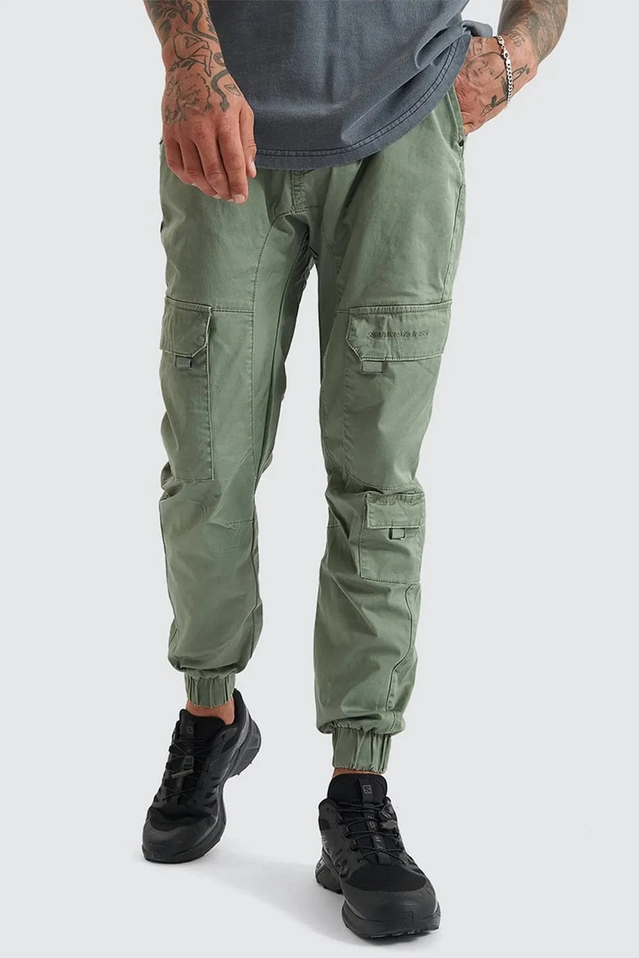Chic Fit F100 Cargo Jogger Khaki