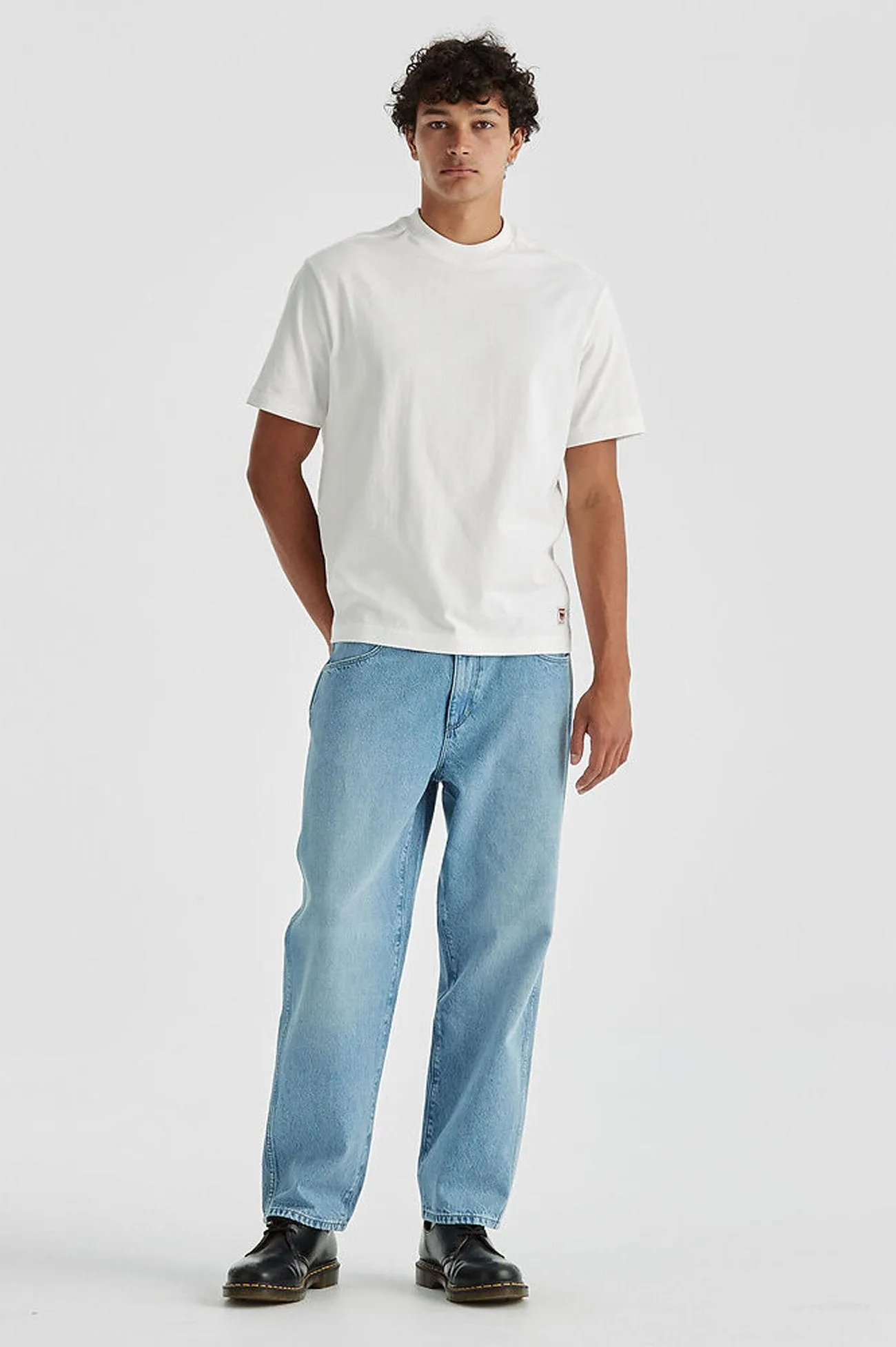 Stone Wash Finish Slacker Jean Retro Blue