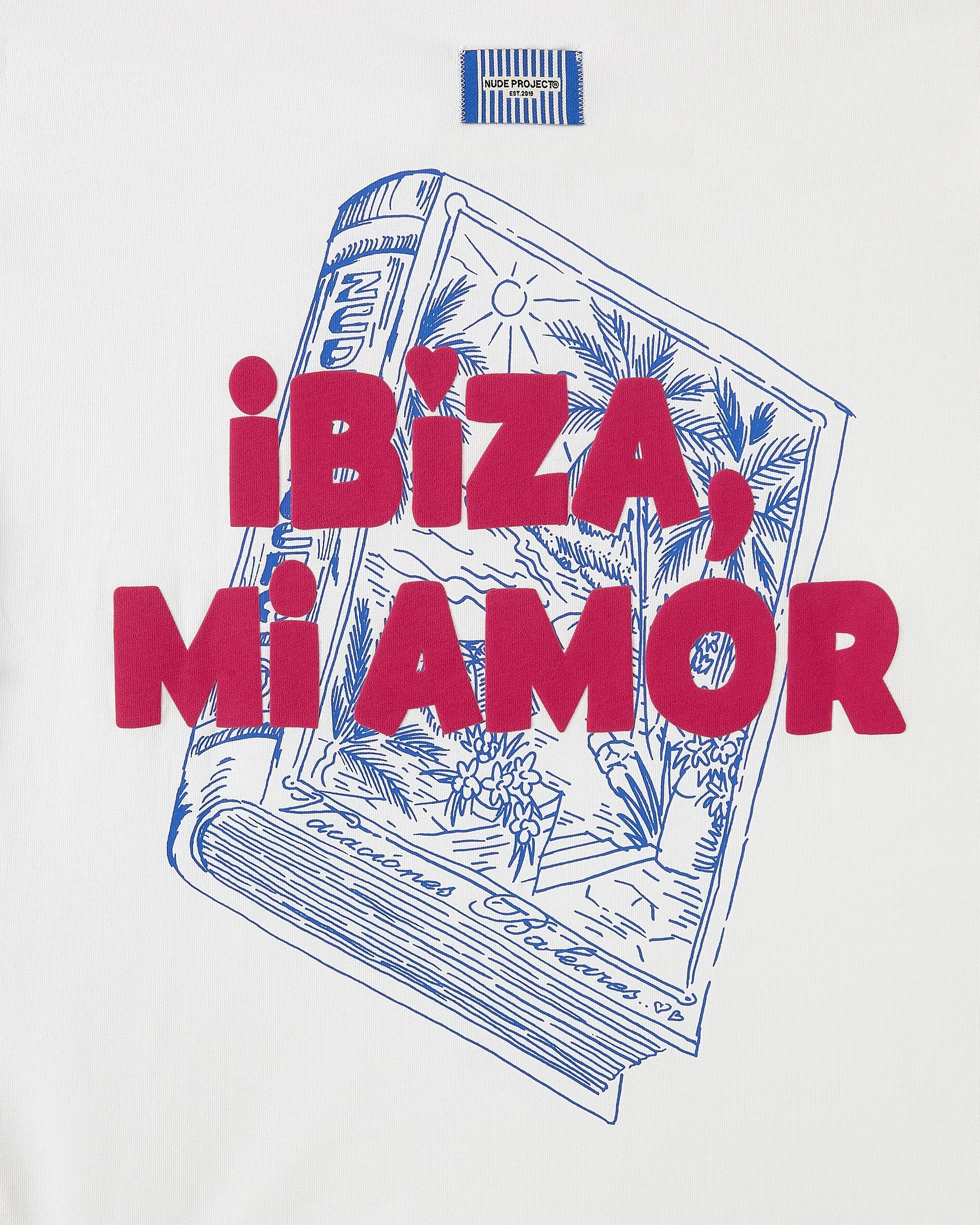 Outdoor Trend Look WrinkleResistant Mi Amor Tee White