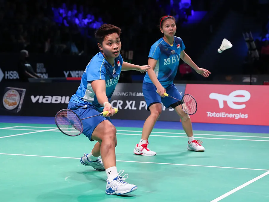 Micro Perforated Vamp Victor A930-AF Court Shoes [White/Blue]