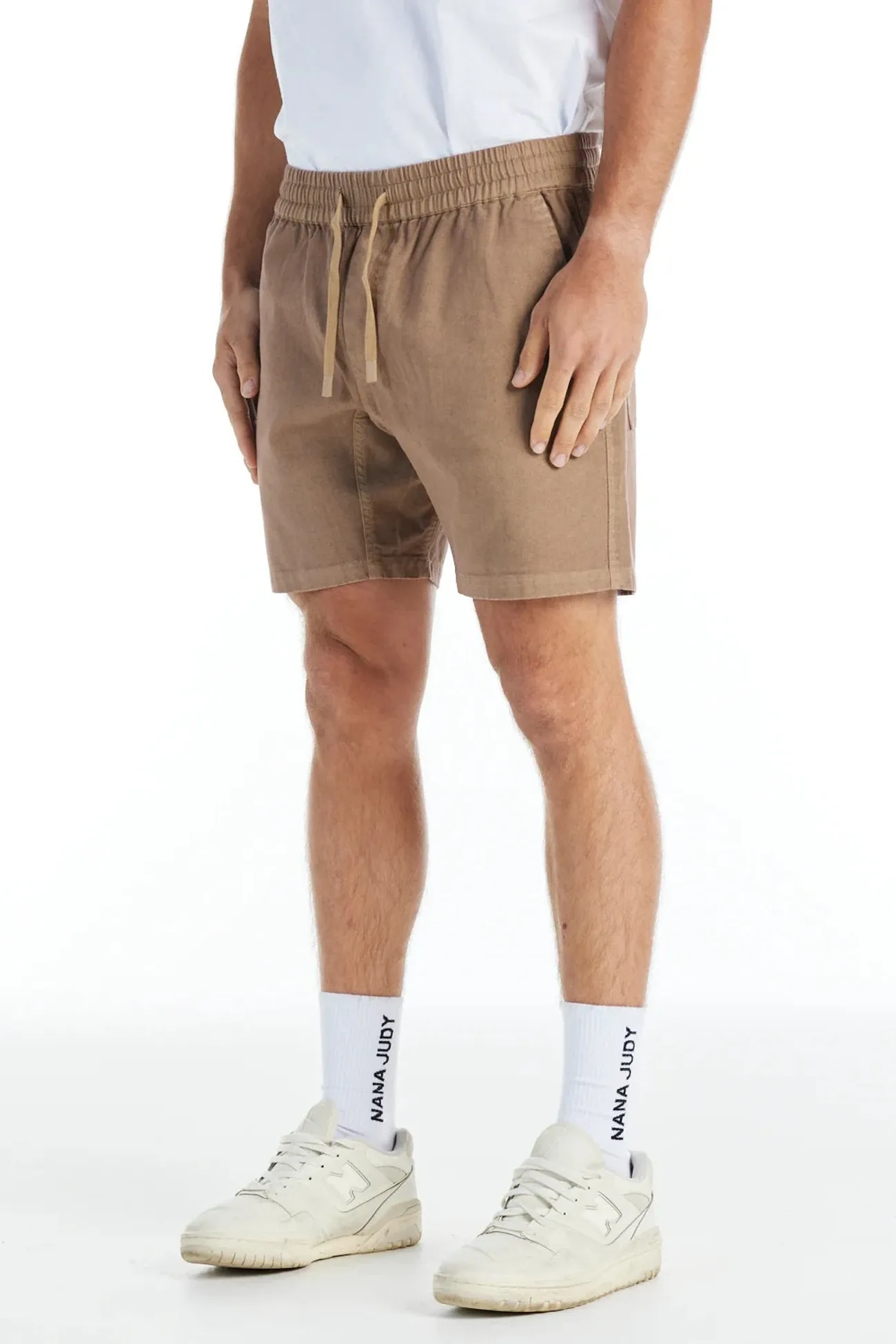 Port Pocket Design Double Layered Knees Villa Short Taupe