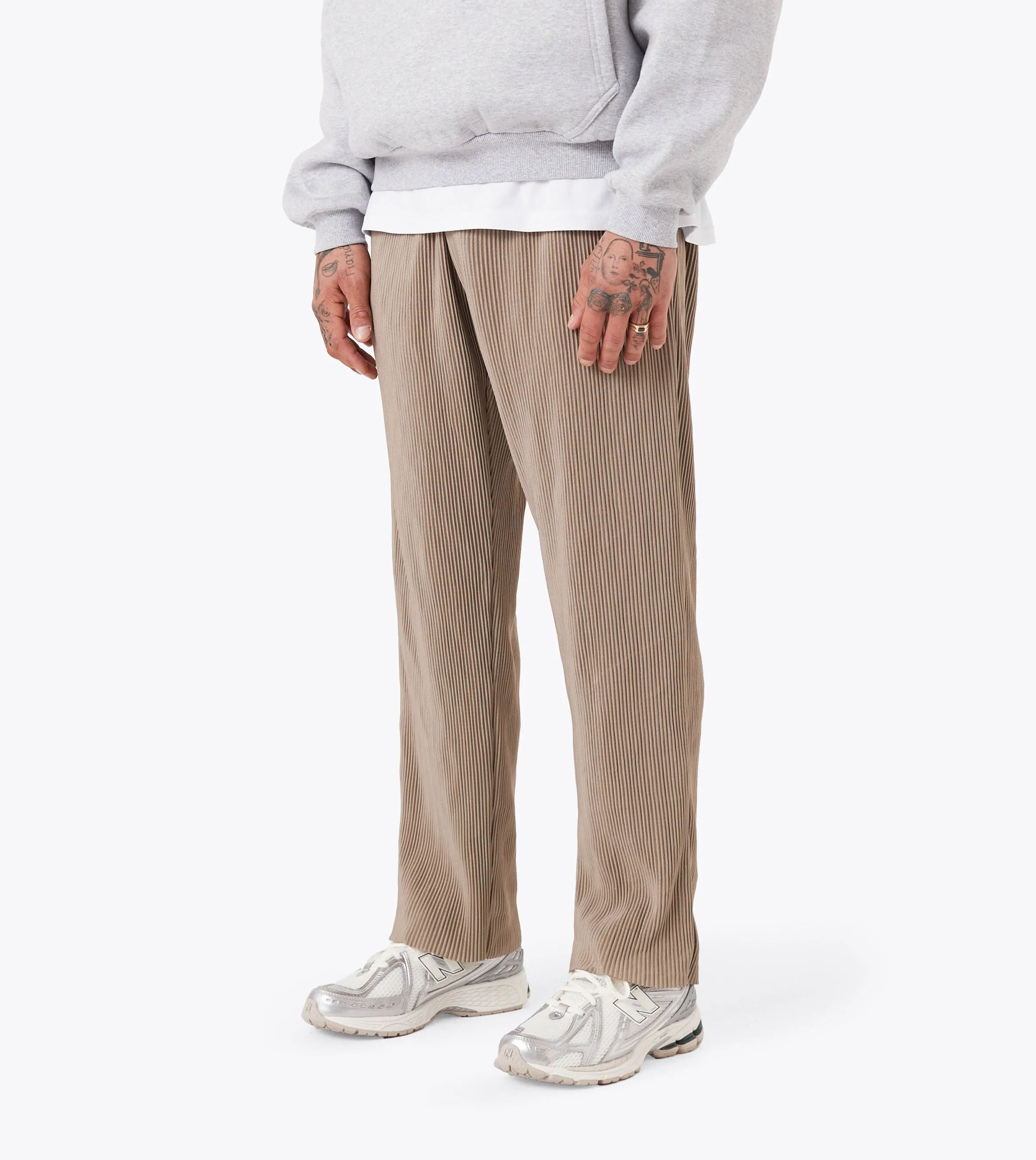 Pleated Pant Khaki Minimal Stretch Fit Tapered leg