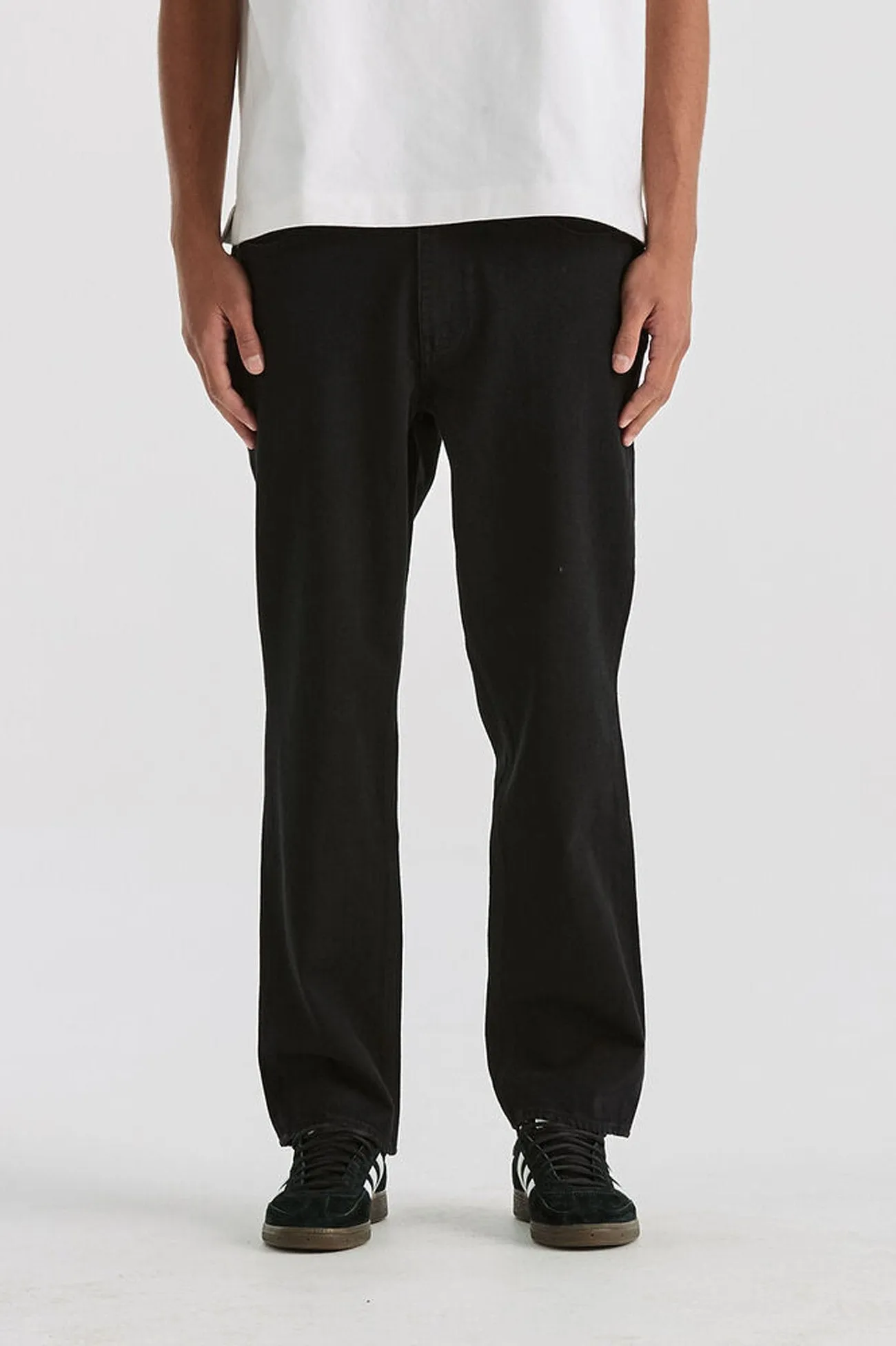 Travel Outfit Street Fashion Creative Look L-Three Jean New Black