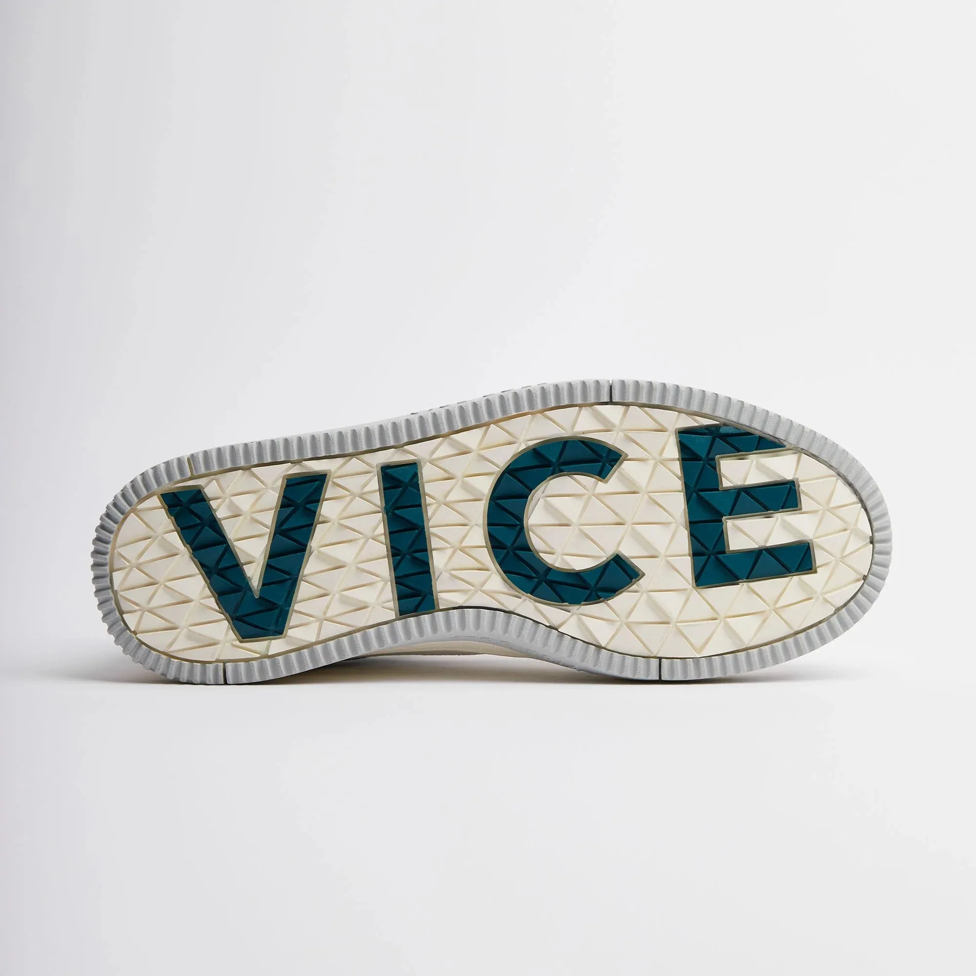 Vice Verve Offwhite/ Green Short Game Spikeless Comfort