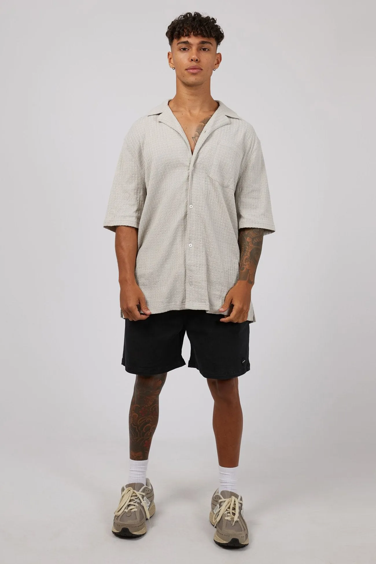 Otta Short Sleeve Shirt Grey Retro Style