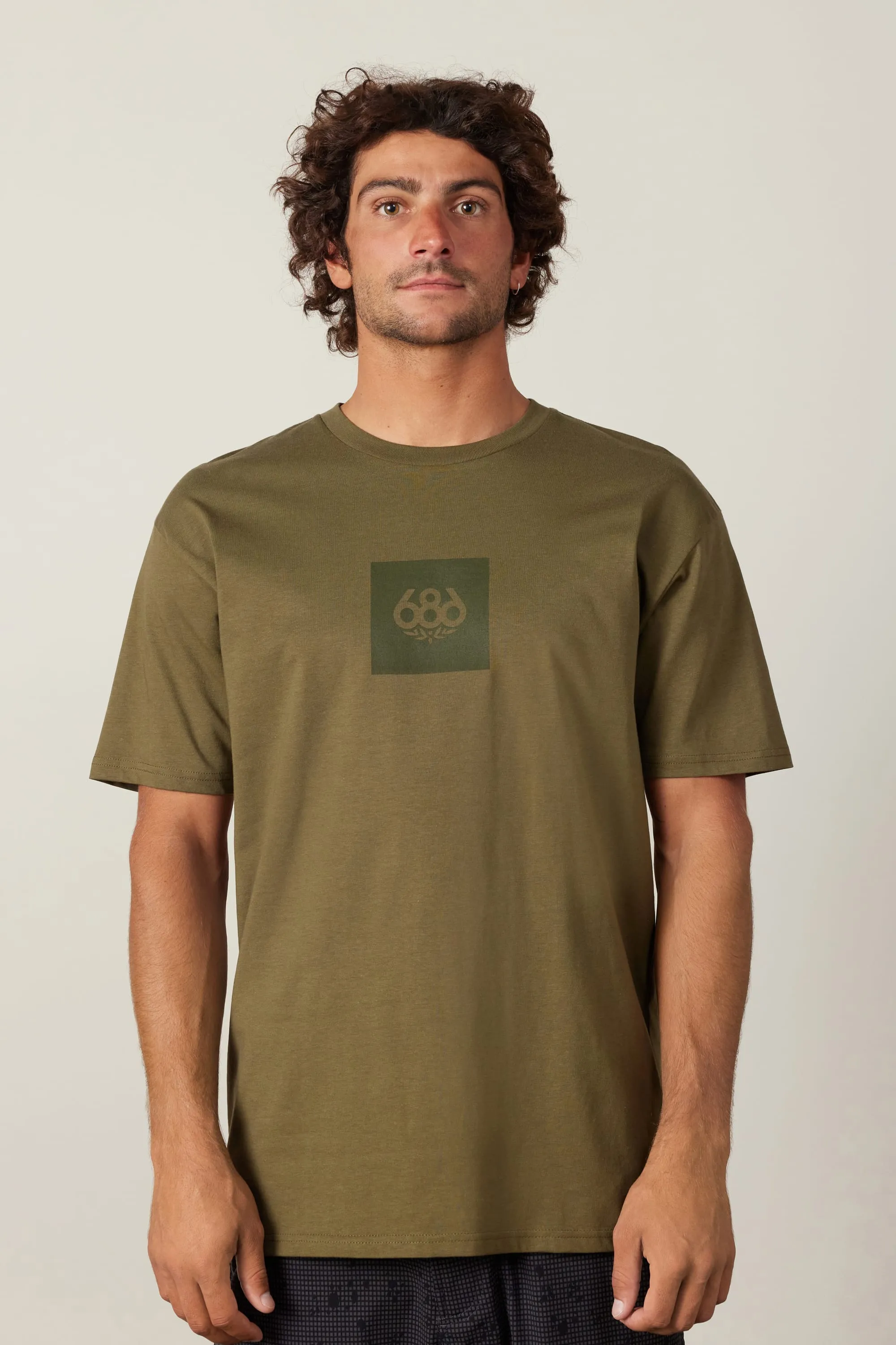 686 Knockout Authentic S/S Tee Chill Style