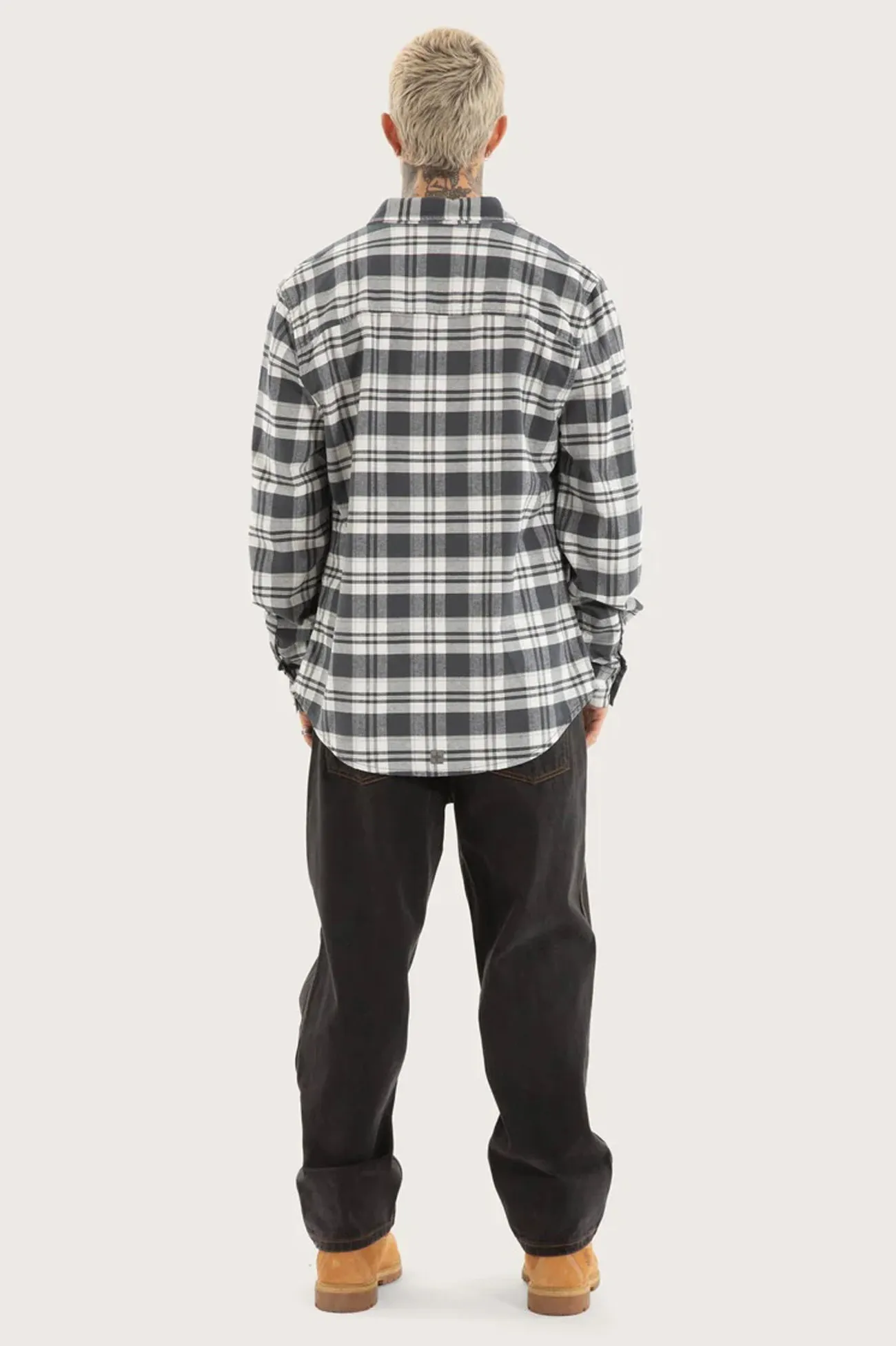 No Shrink Technology Horizons Long Sleeve Shirt Grey Check