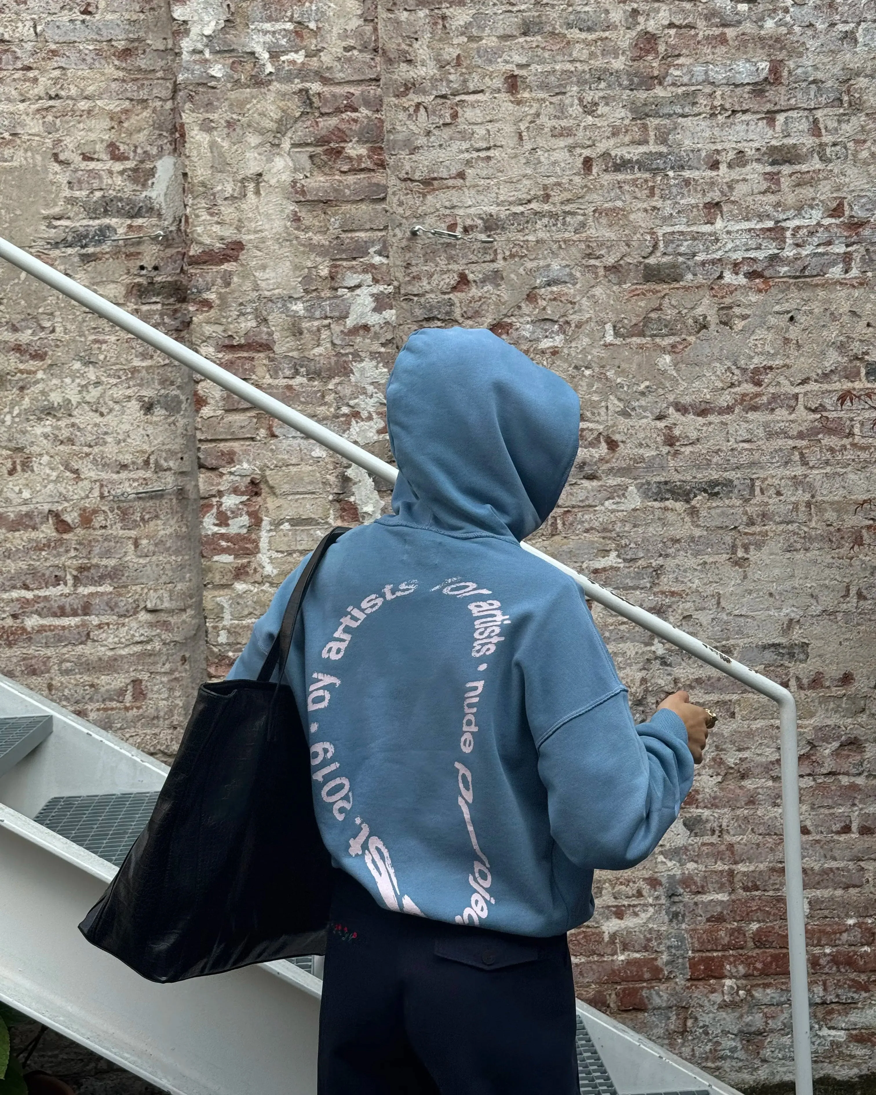 Gallery Hoodie Stone Blue Winter Essential