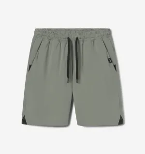 UNRL Stride Short [7.5"] Comfy Look