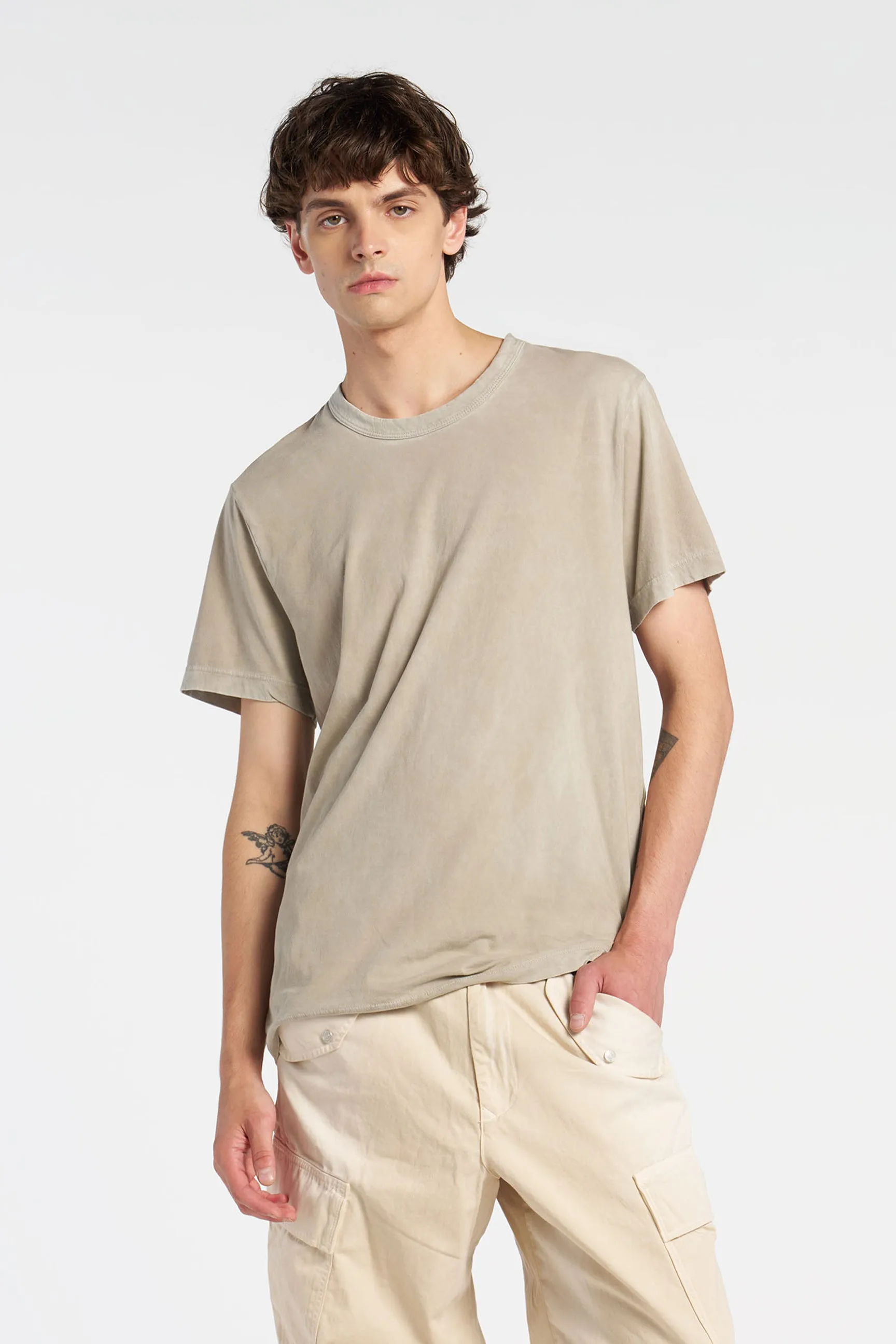Effortless Wear Fit Classic Crewneck Tee