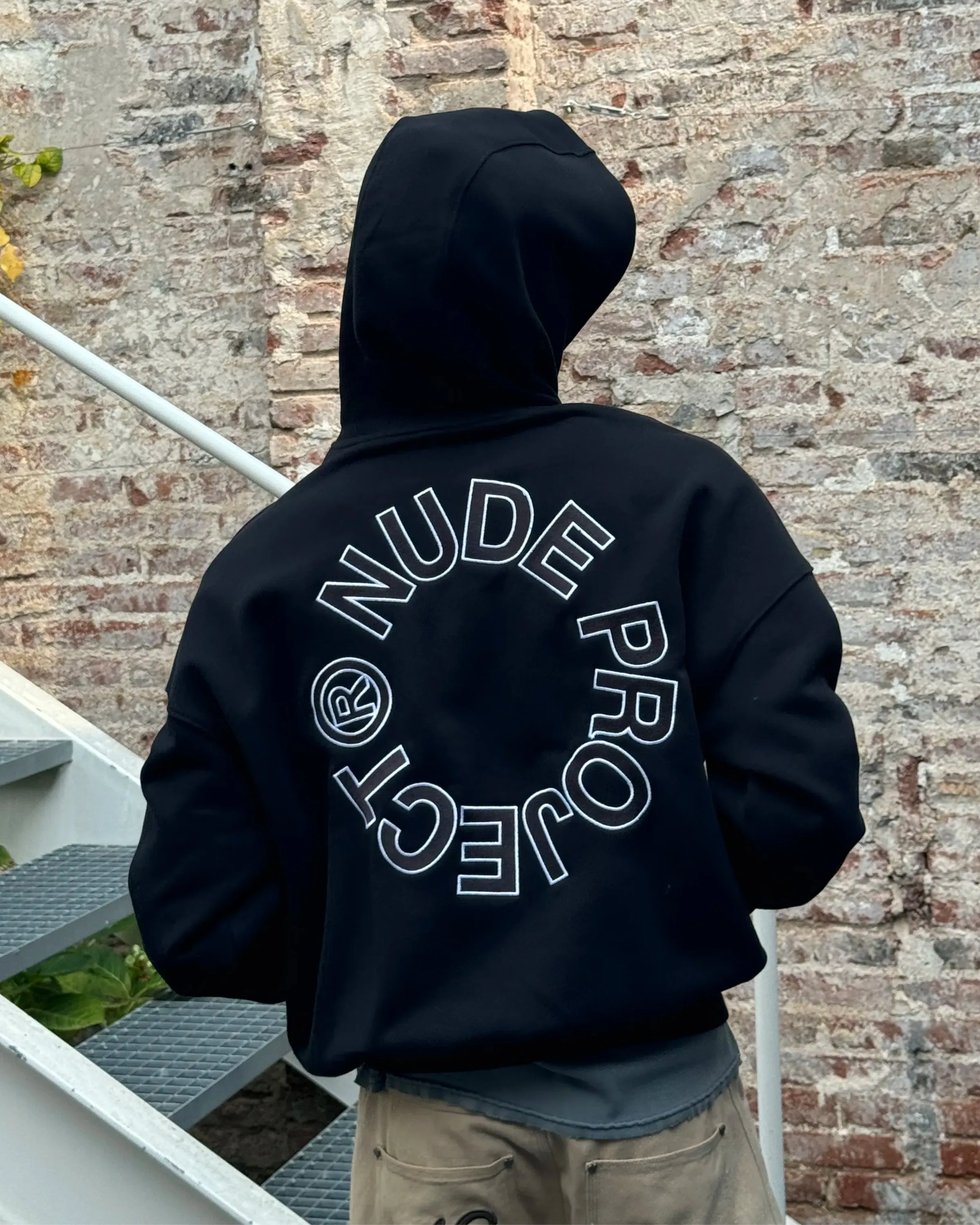 Concert Look belt accents Kory Boxy Hoodie Black