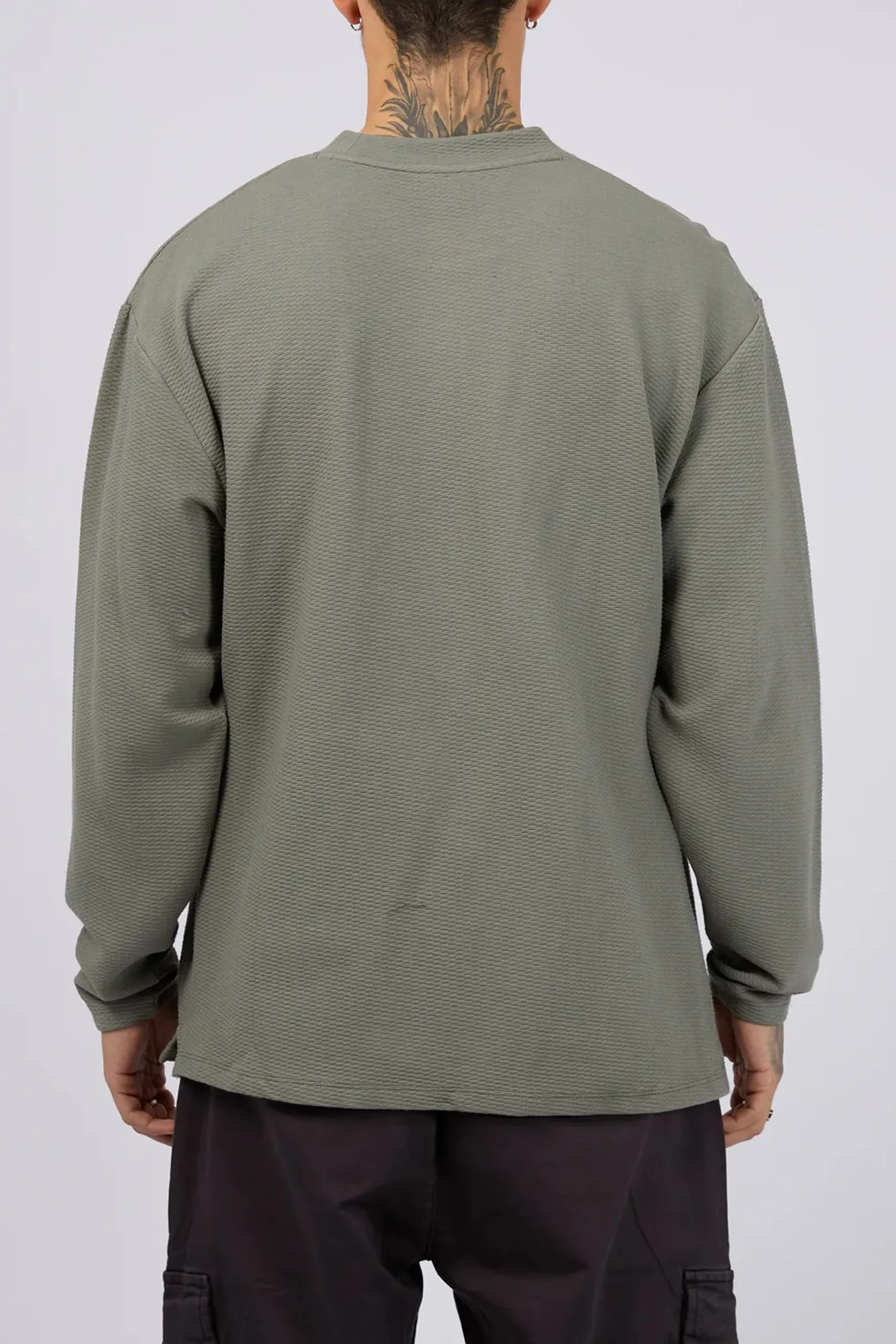 product mass production efficiency appropriate for autumn Arching Textured Crew Agave Green