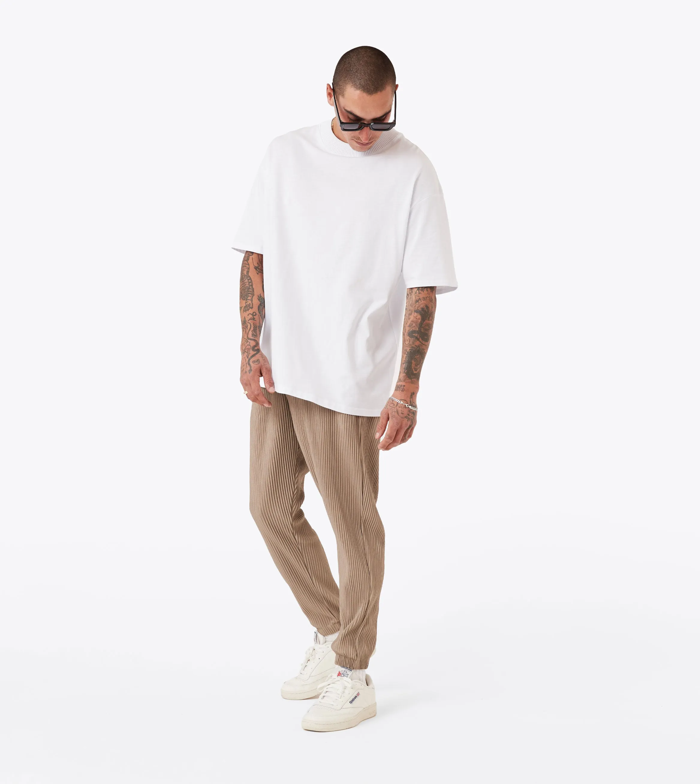 Reinforced Pockets Sureshot Pleated Jogger Khaki
