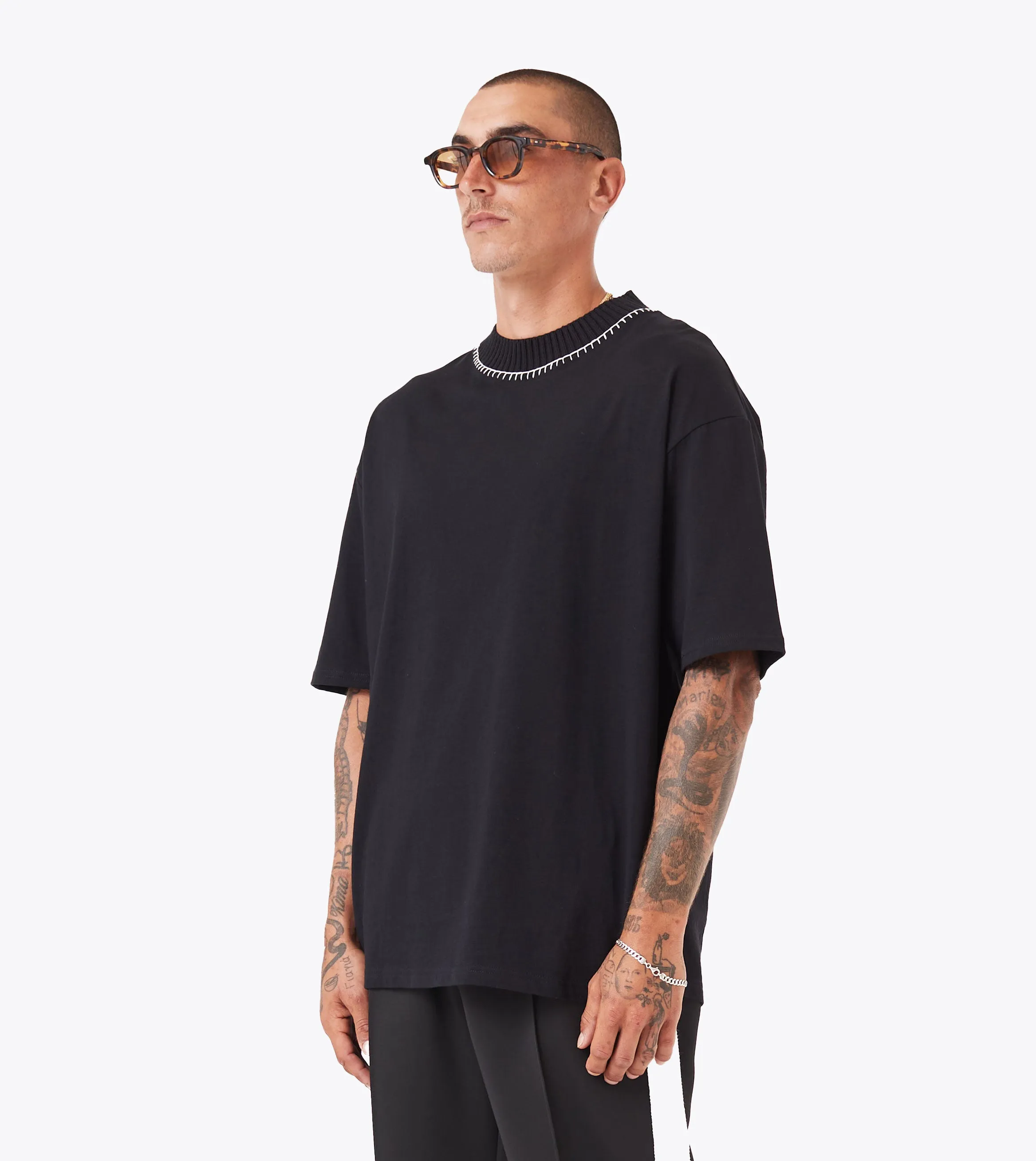 Stitched Lounge Tee Black Perfect Fit