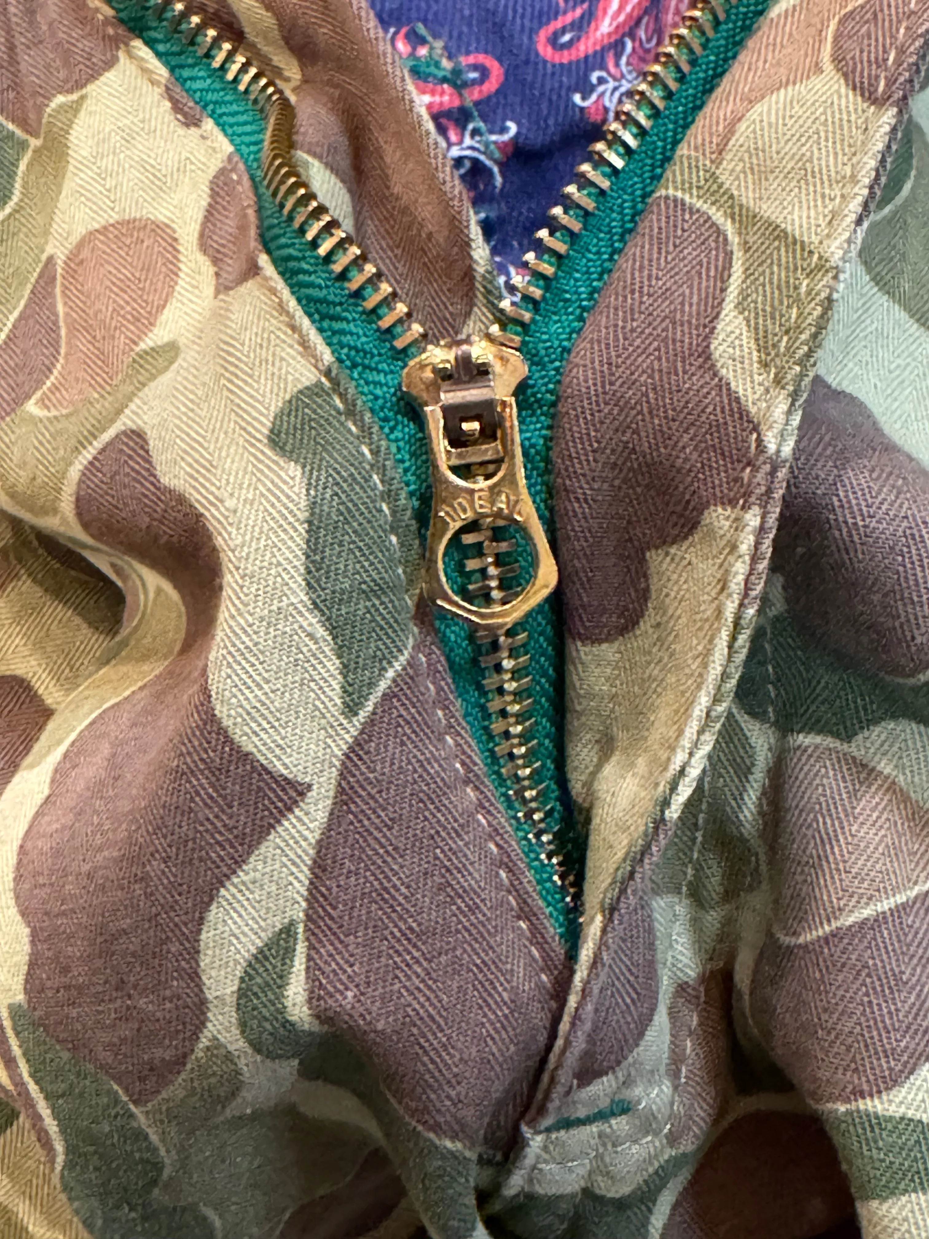 Flattering Design Seamless Technology Camouflage "Frog Skin" Japanese Fabric Double Knee Work Pant - Size up for a looser fit