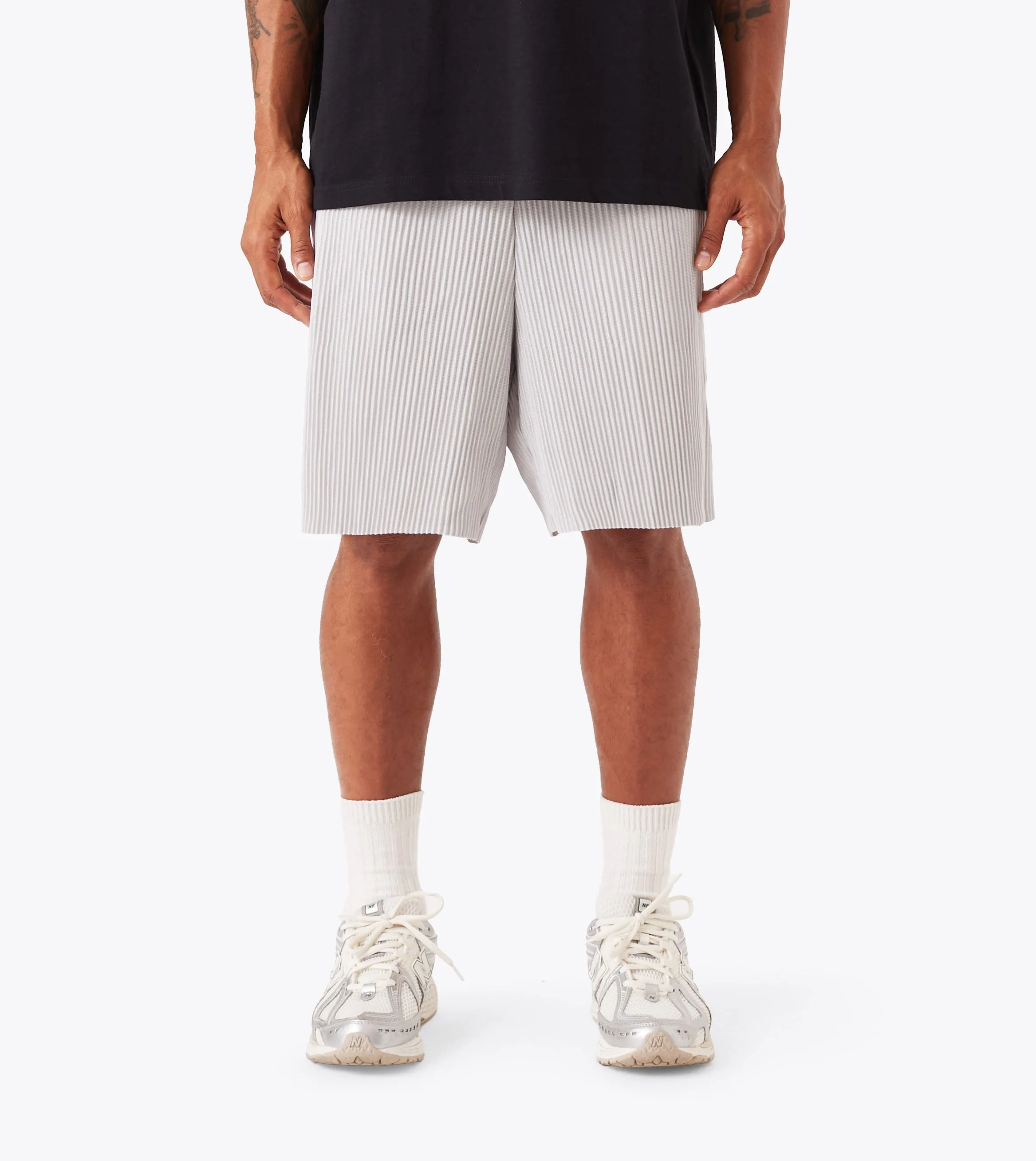 Pleated Short Cement checked shorts Flexible Gusset