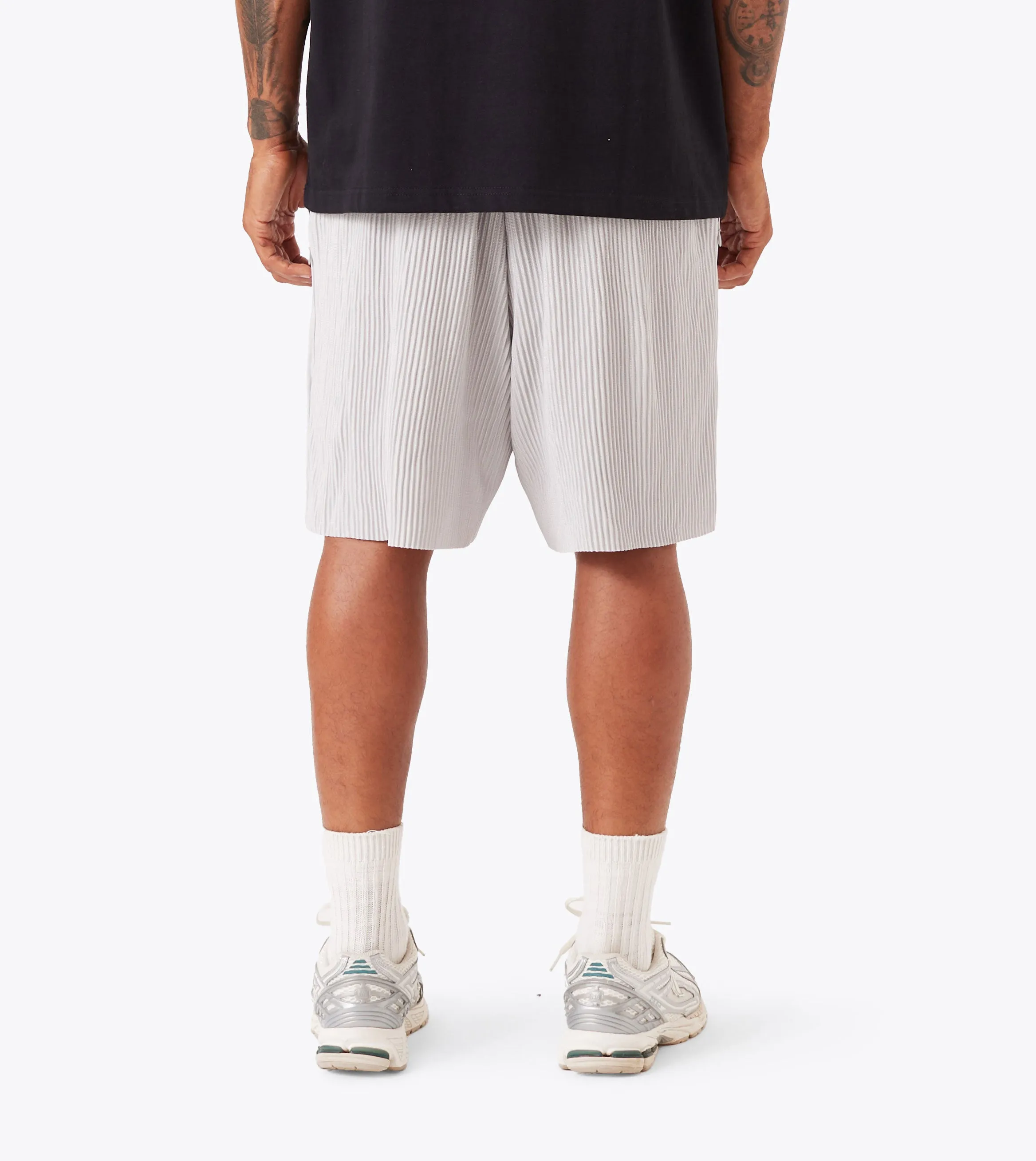 Pleated Short Cement Chill Vibe