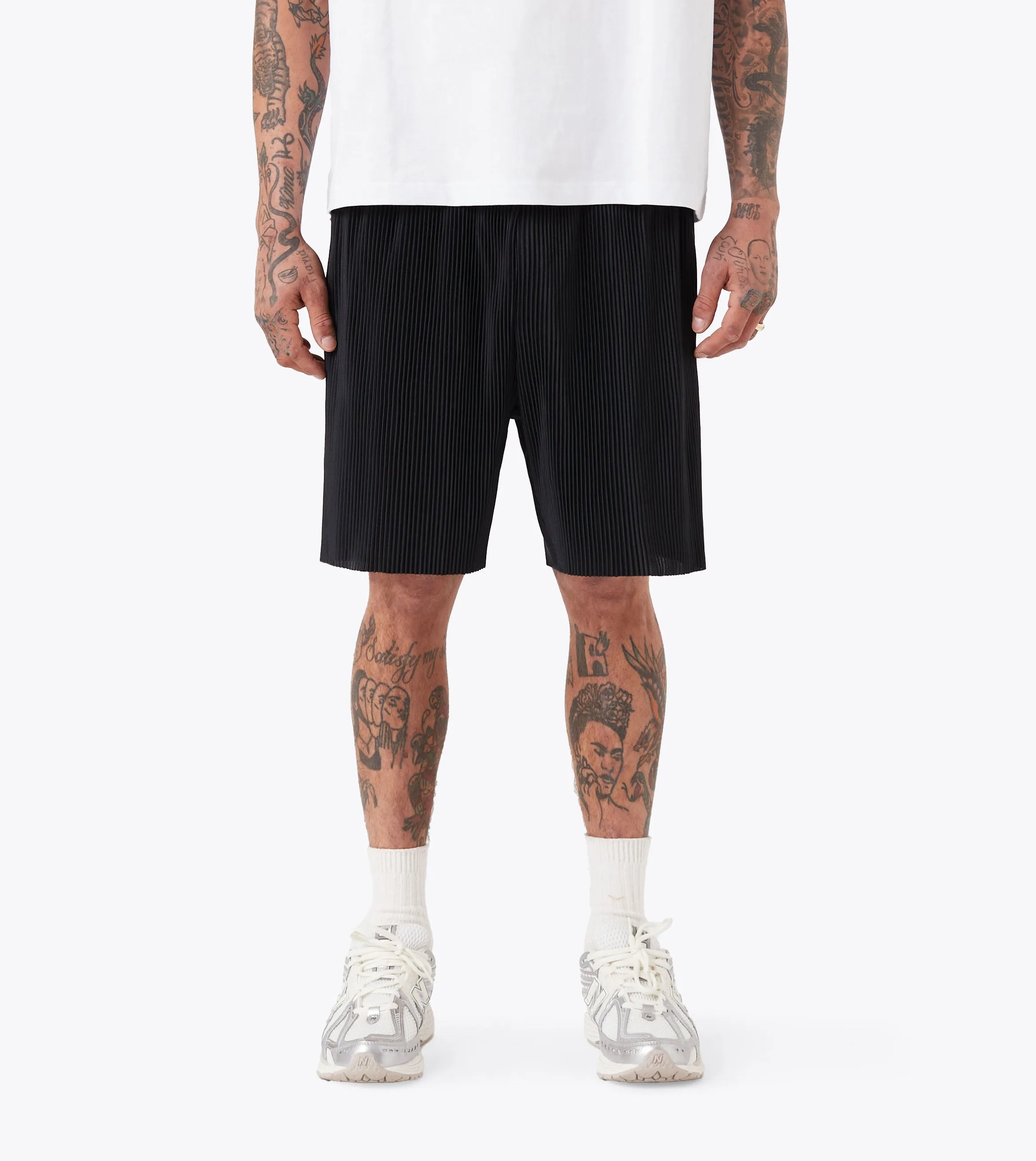 Pleated Short Black fall shorts