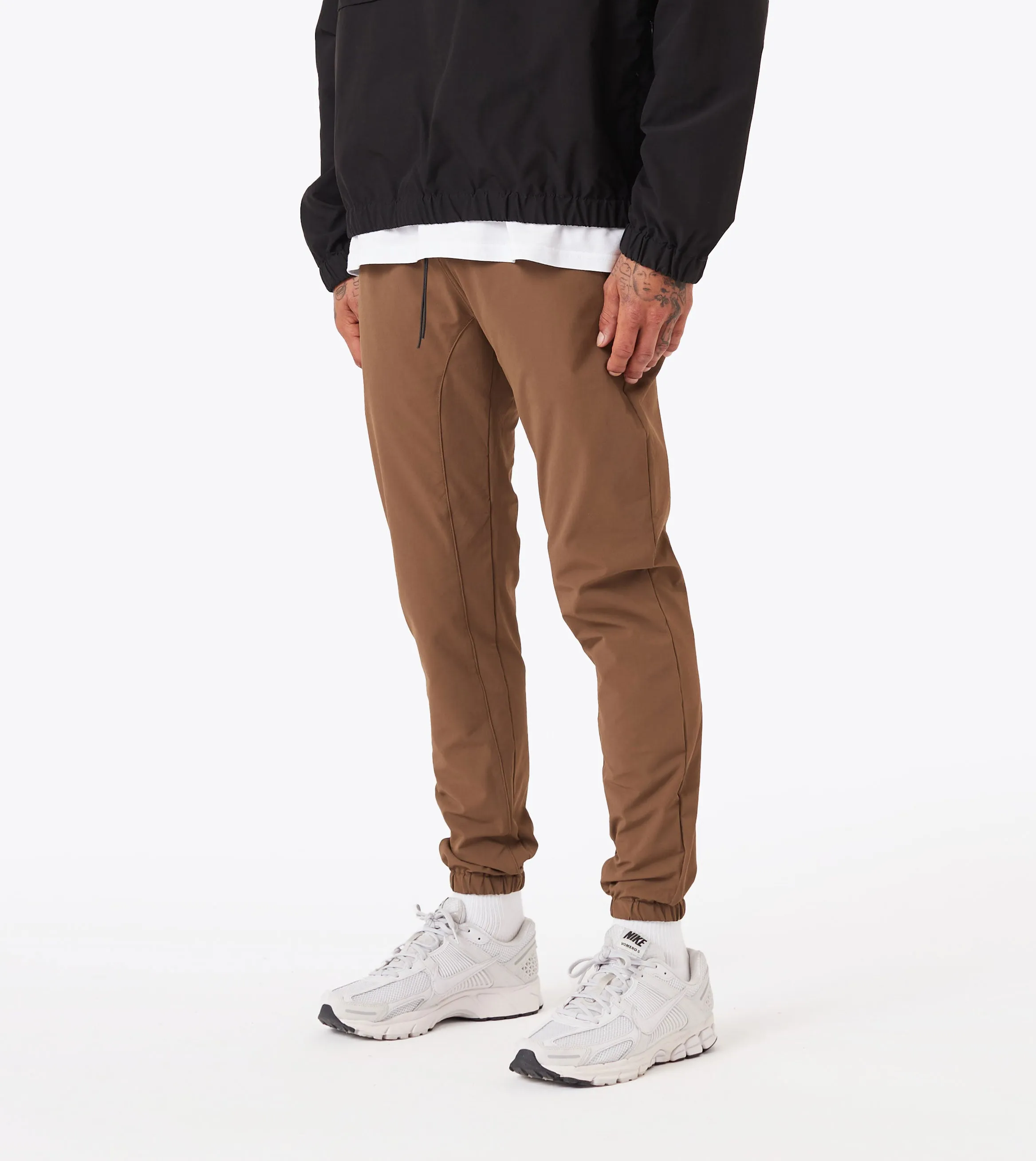 Sustainable Fabric Moisture control Sureshot Tech Flight Jogger Bronco