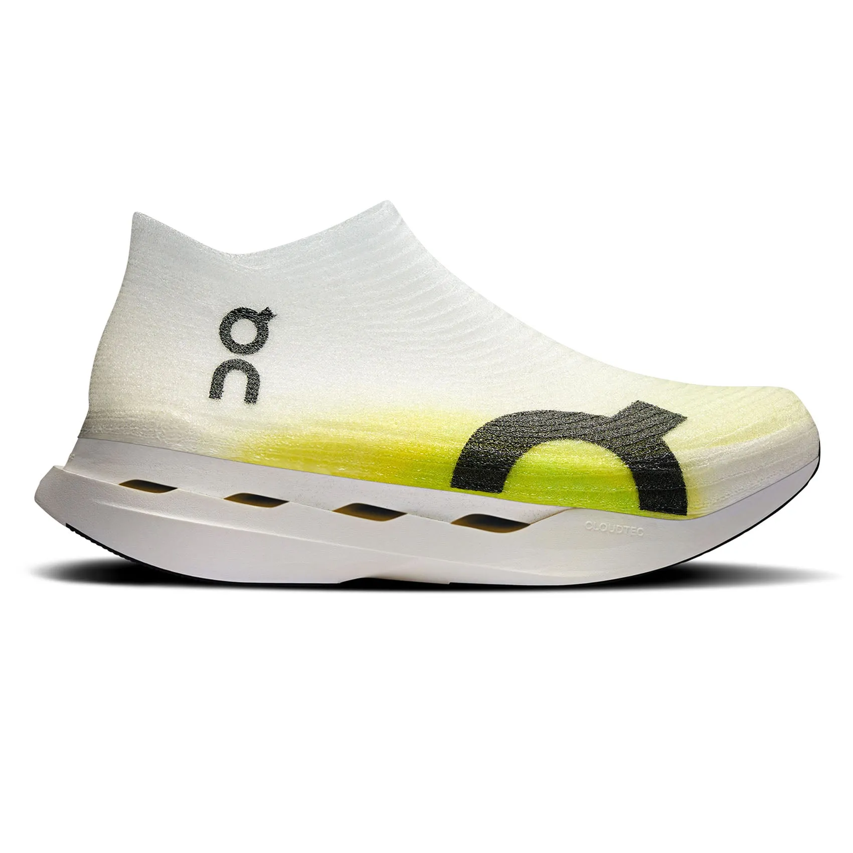 Unisex On Running Cloudboom Strike LS running convenience