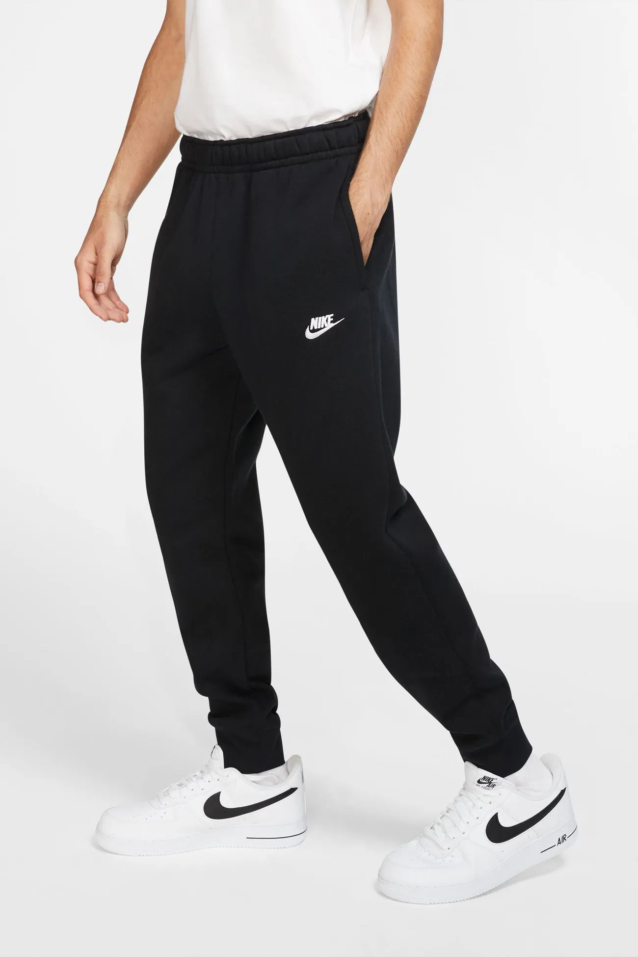 Nike Sportswear Club Fleece Jogger Black Flexible Ankle Cuffs AntiStaticTreatment