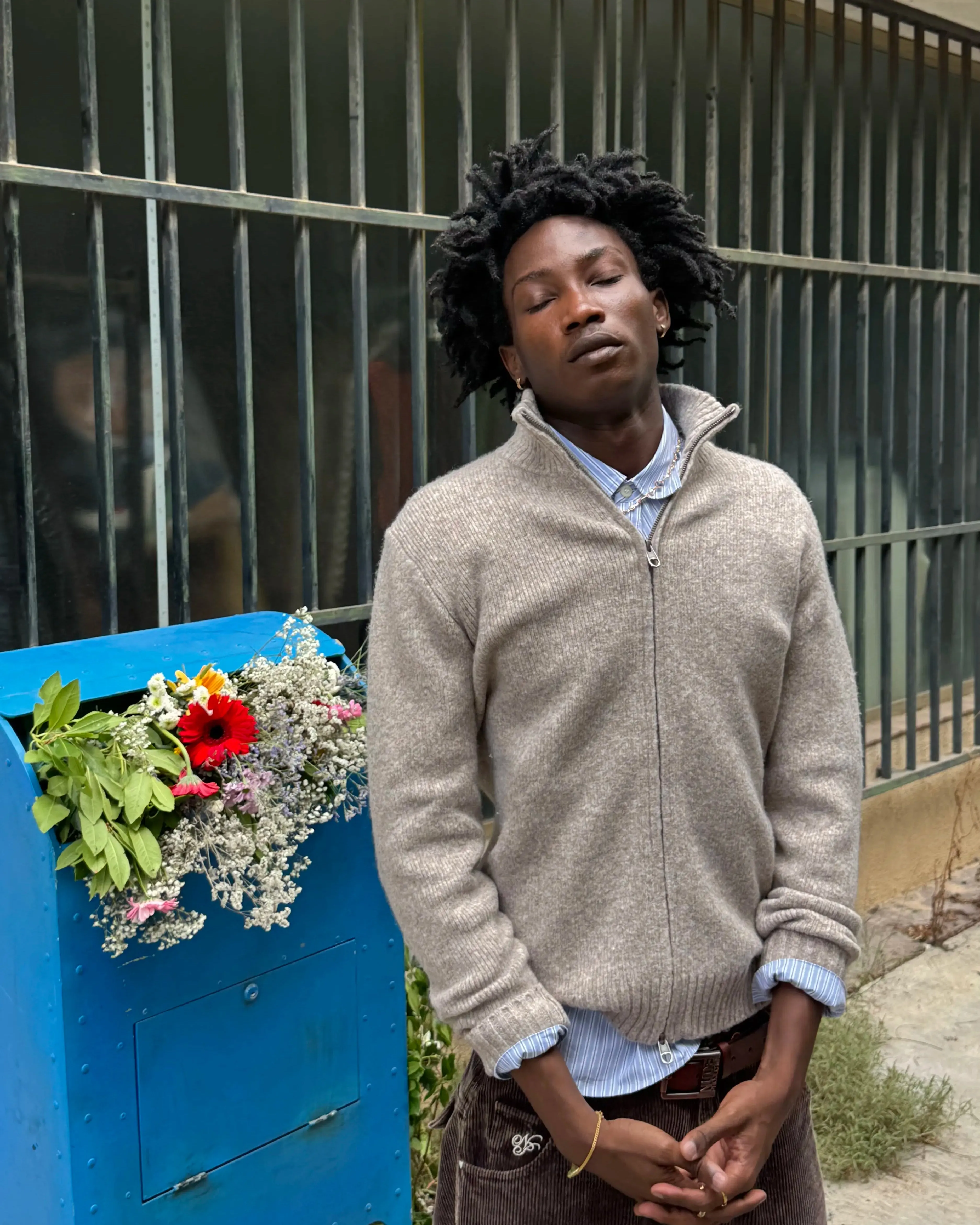 Soft Apparel Eco Friendly Yarn Sweet Zip-up Knit Beige