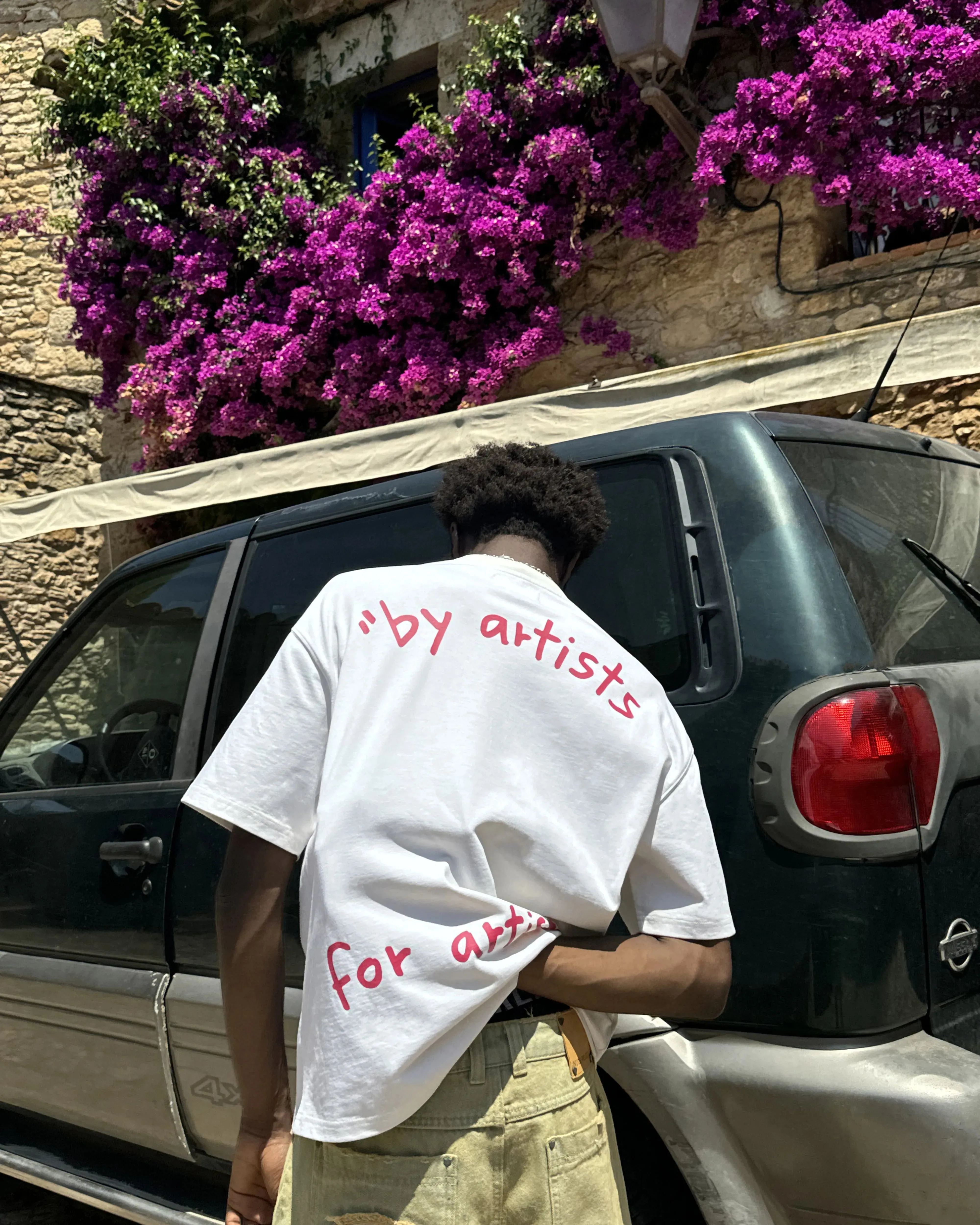 Relaxed Comfort Look Motto Tee Beige