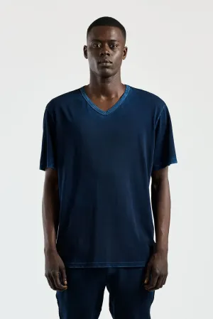 Timeless and Chic Durable Knitwear Classic V-Neck Tee