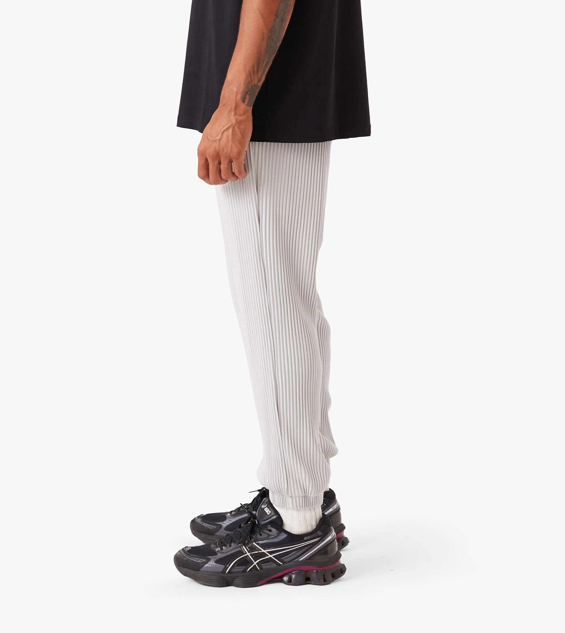 Sureshot Pleated Jogger Cement Minimal Edge