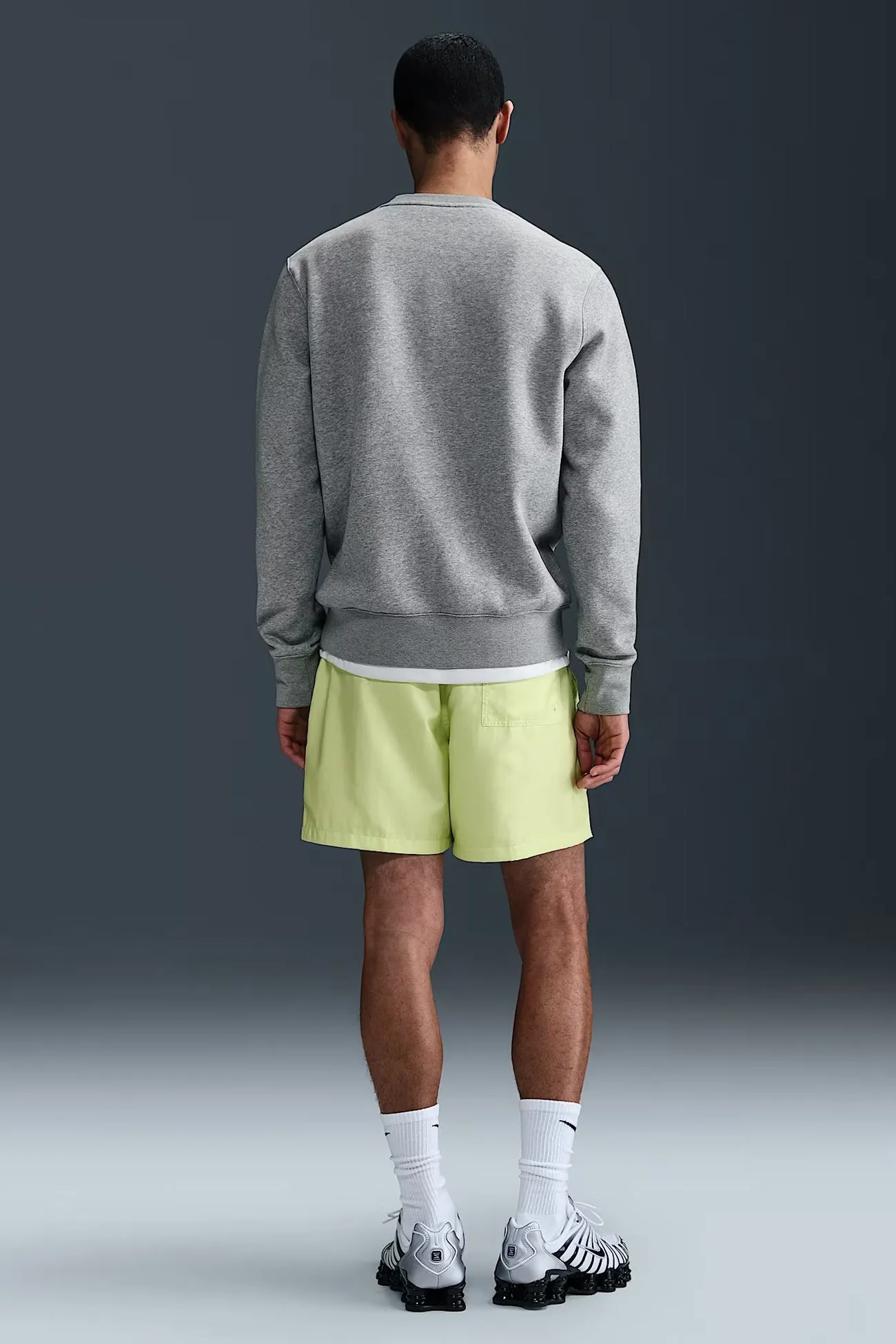 Chill Style Warm in winter Nike Club Fleece Crew Dark Grey Heather White