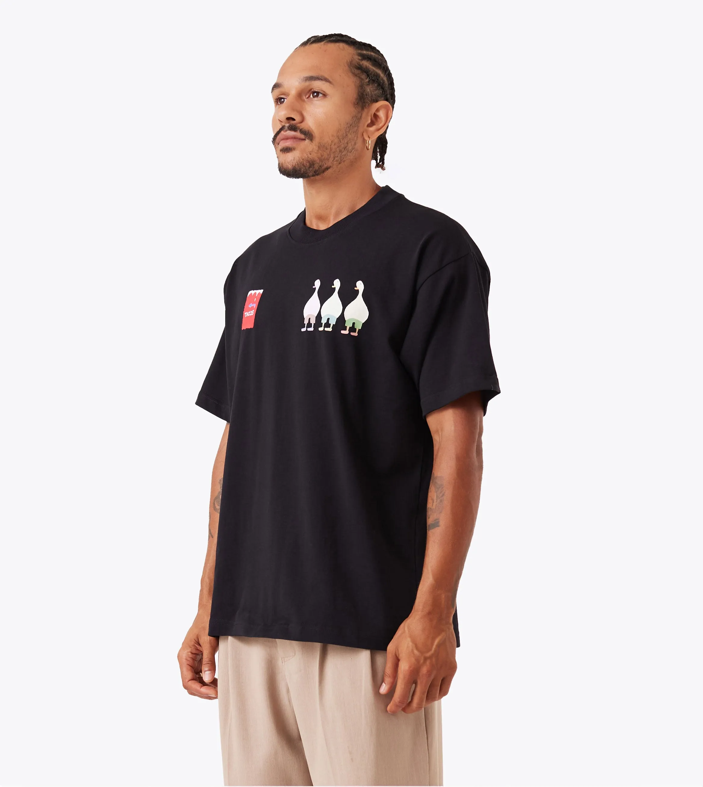 Ducks Box Tee Black Soft Fabric All Day Wear