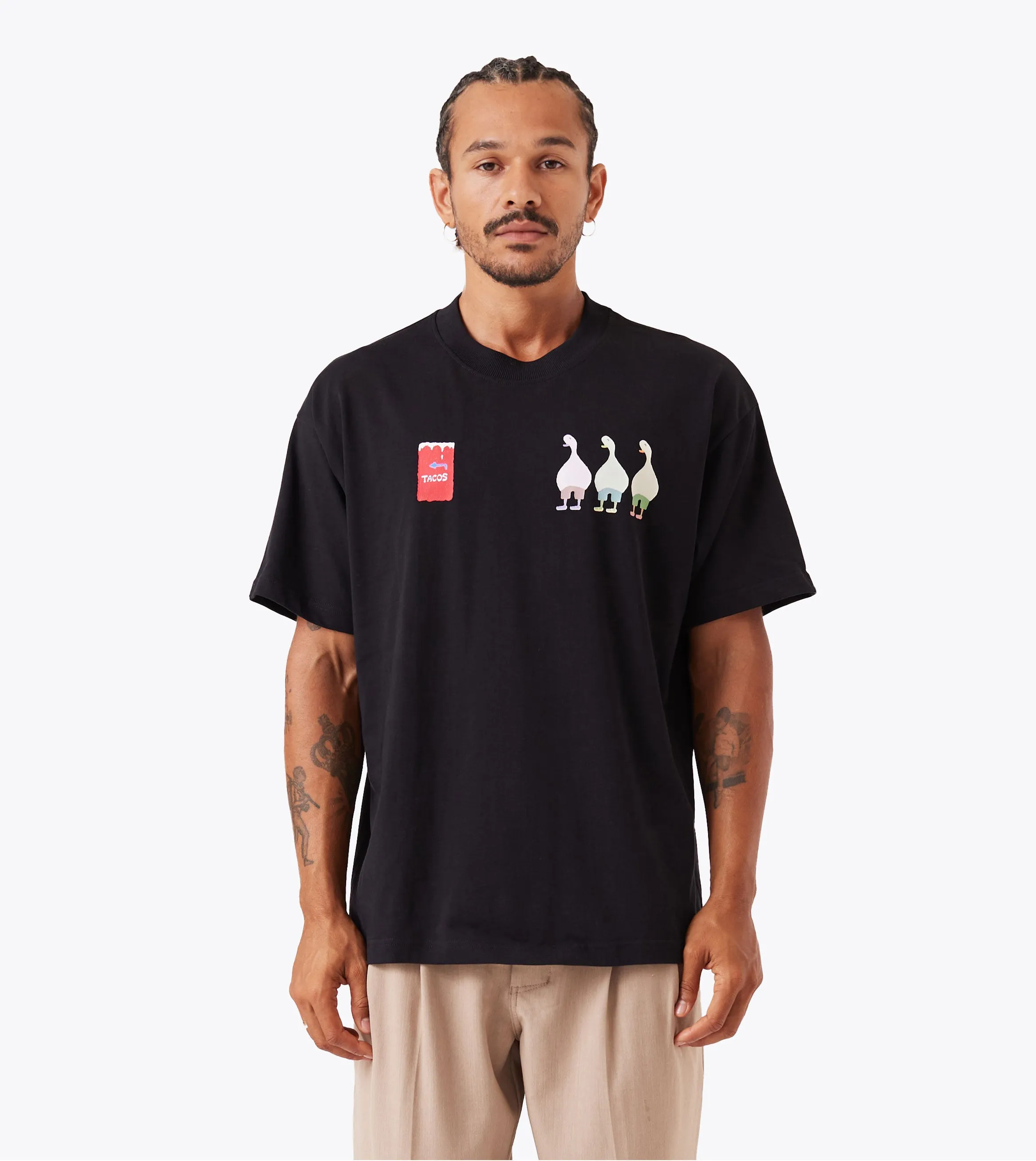 Cozy Feeling Ducks Box Tee Black