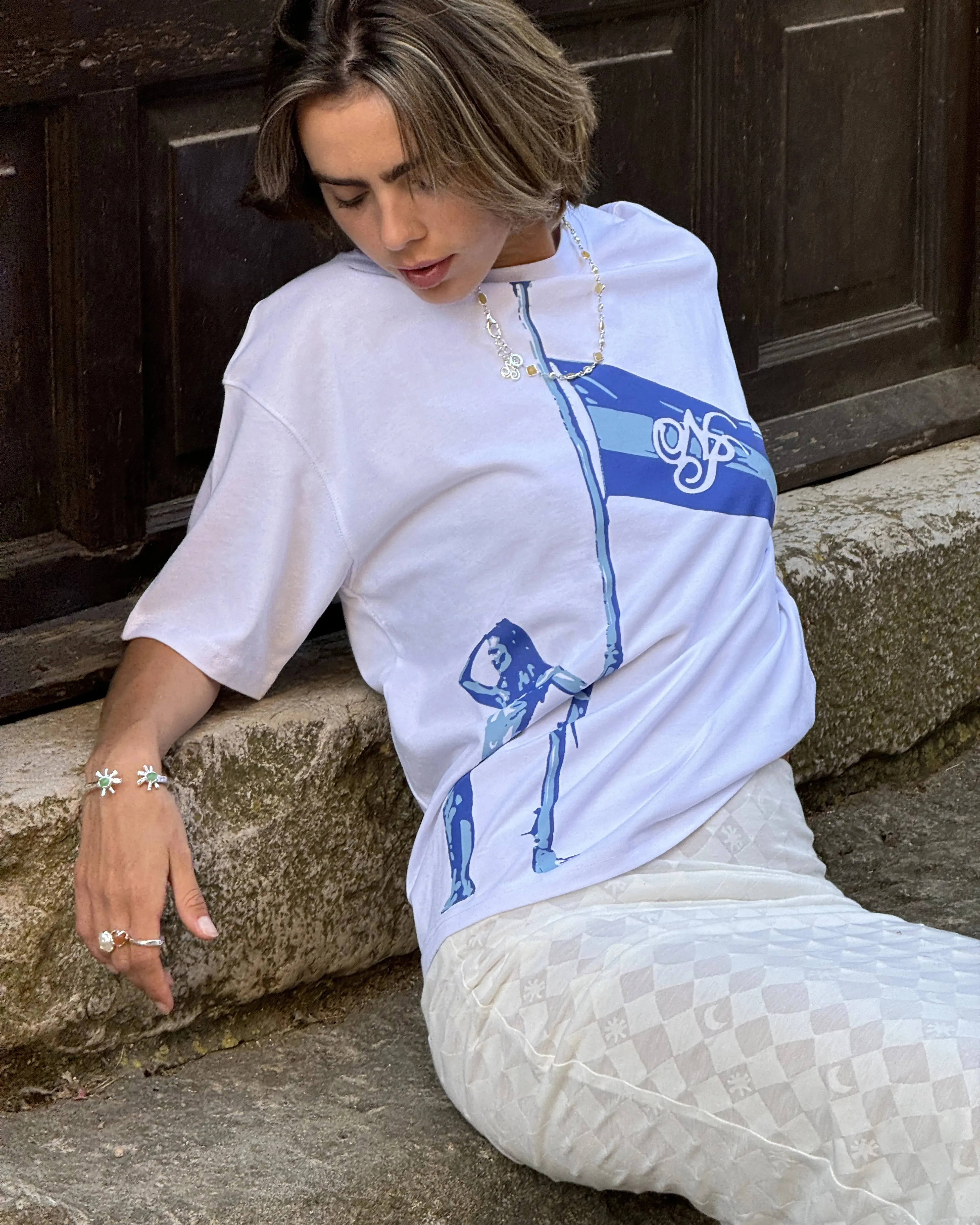 Essential Comfort in demand Flag Tee White