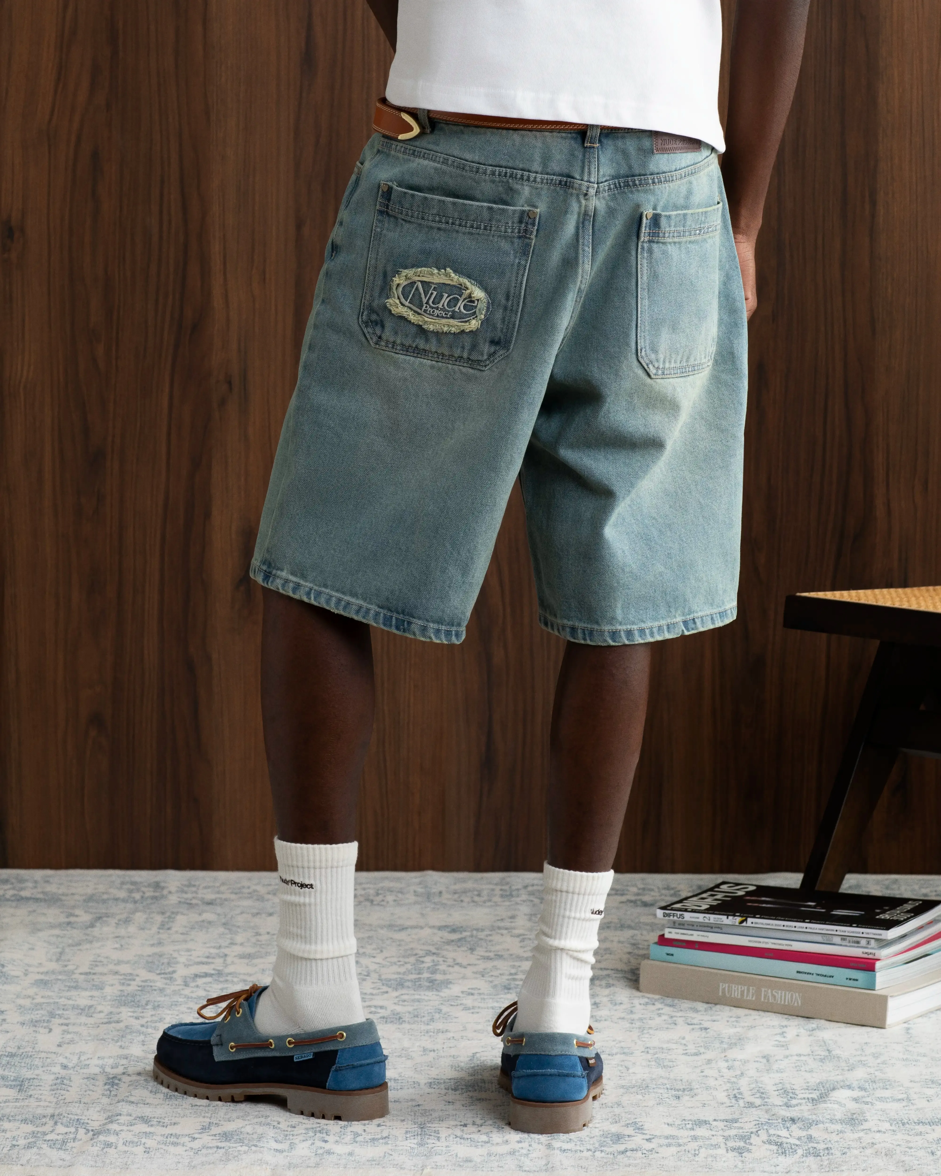 Sharp Silhouette Basic Denim Shorts Sand Wash