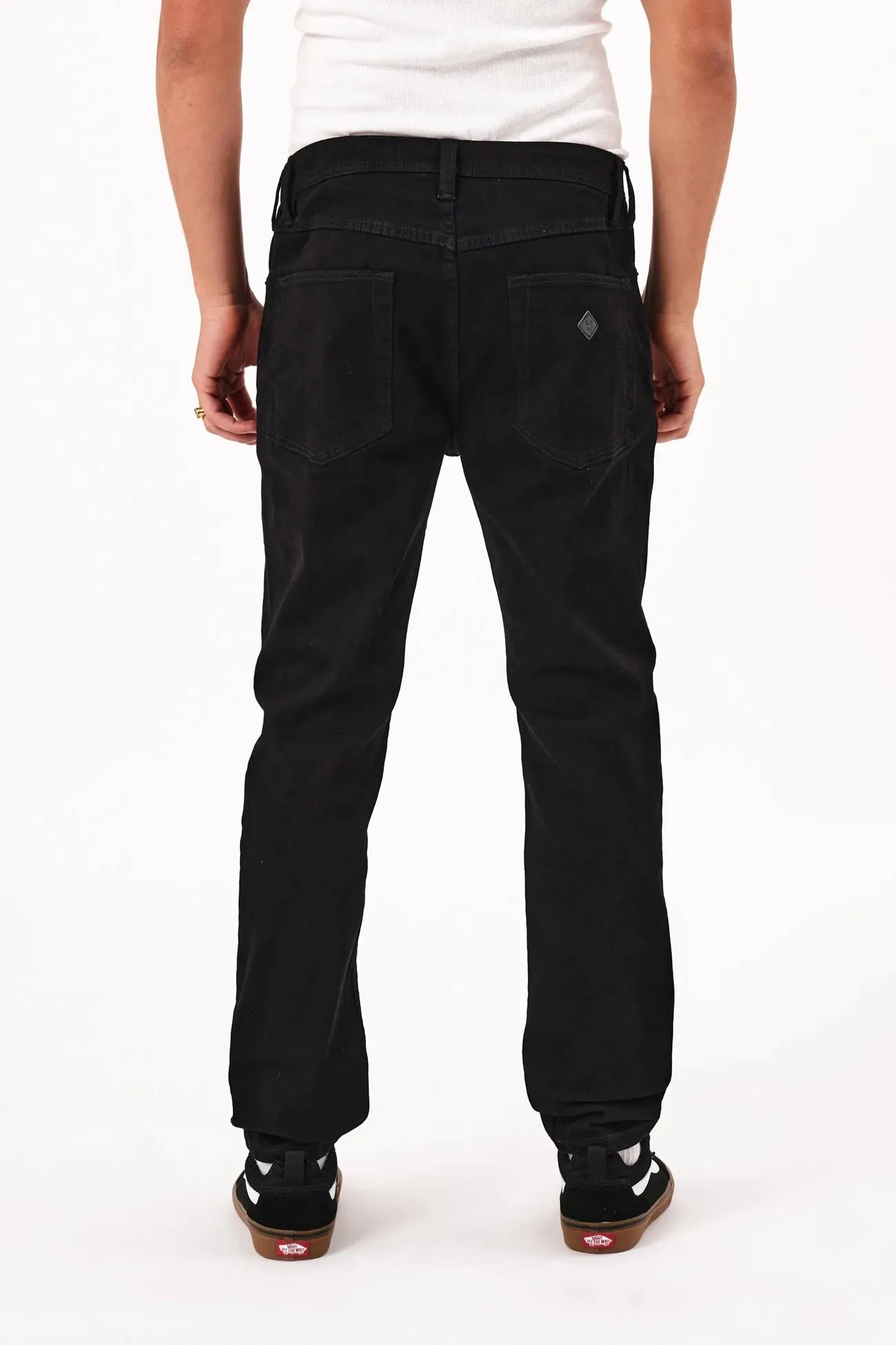 Minimalist Night Out Smooth A2 Slim Jean Benny