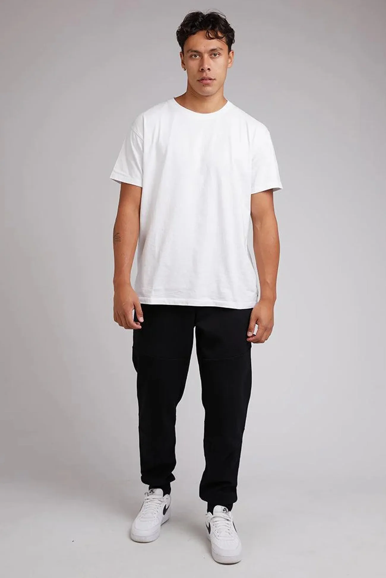 Tech Track Pant Black Non Irritating