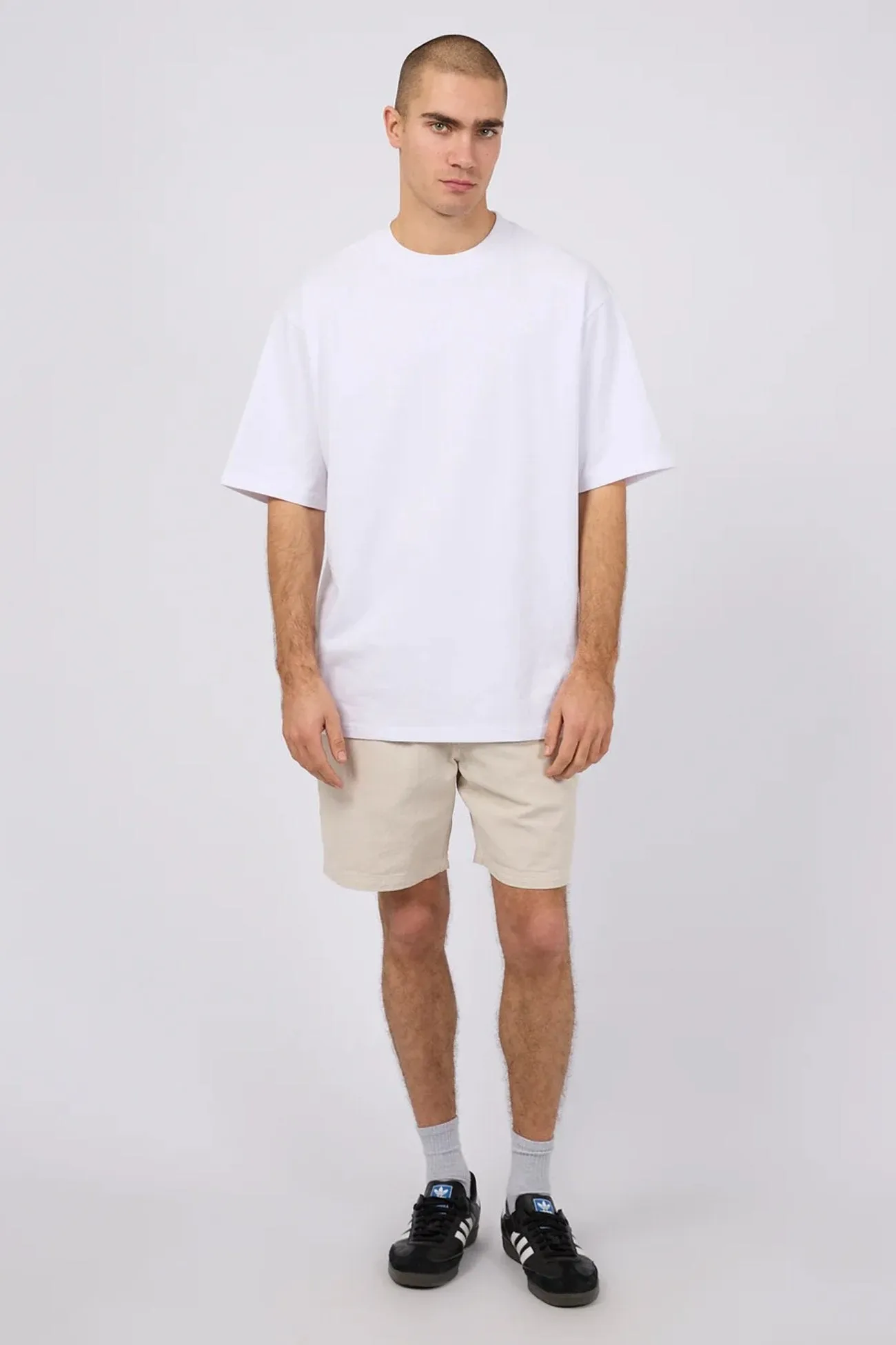 Hemp Elastic Waist Short Natural Beach-Ready Look Vented Hem Details