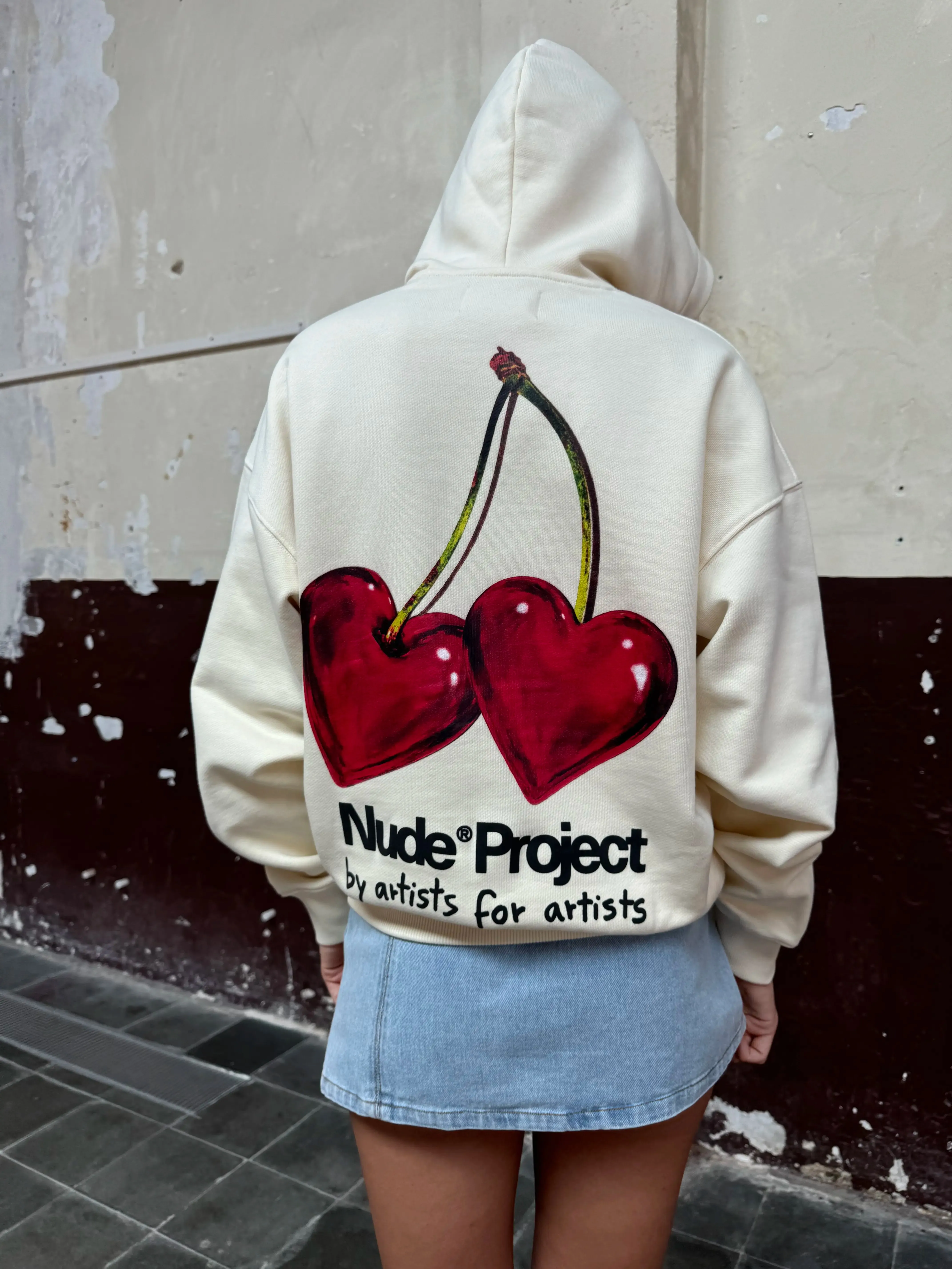 Easy to store Fitted Shape Juicy Cherry Hoodie Marshmallow