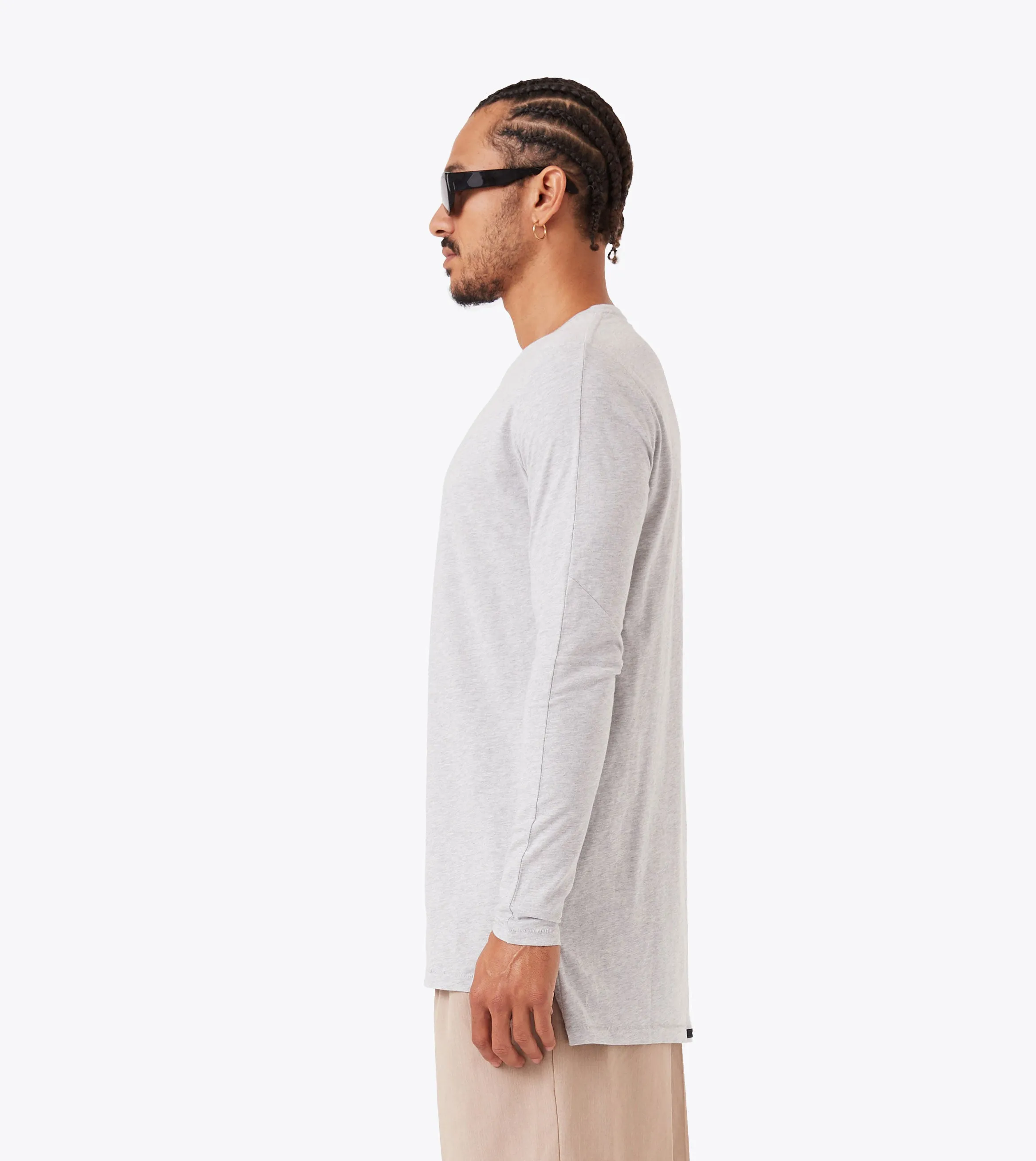 Moisture Management Technology Ultimate Fit Flintlock LS Tee Grey Marle