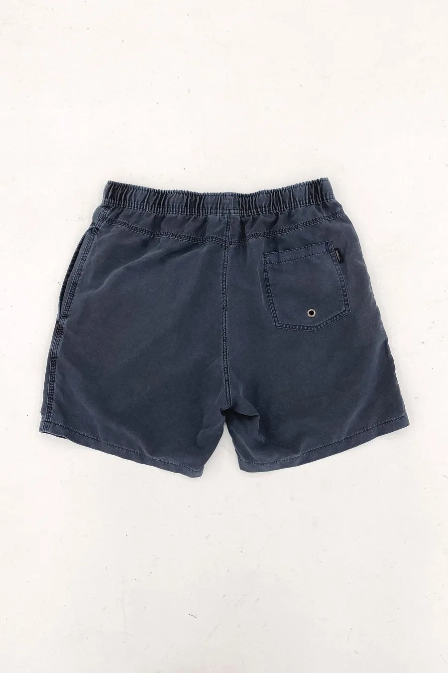 Versatile Look Illusion Short Navy
