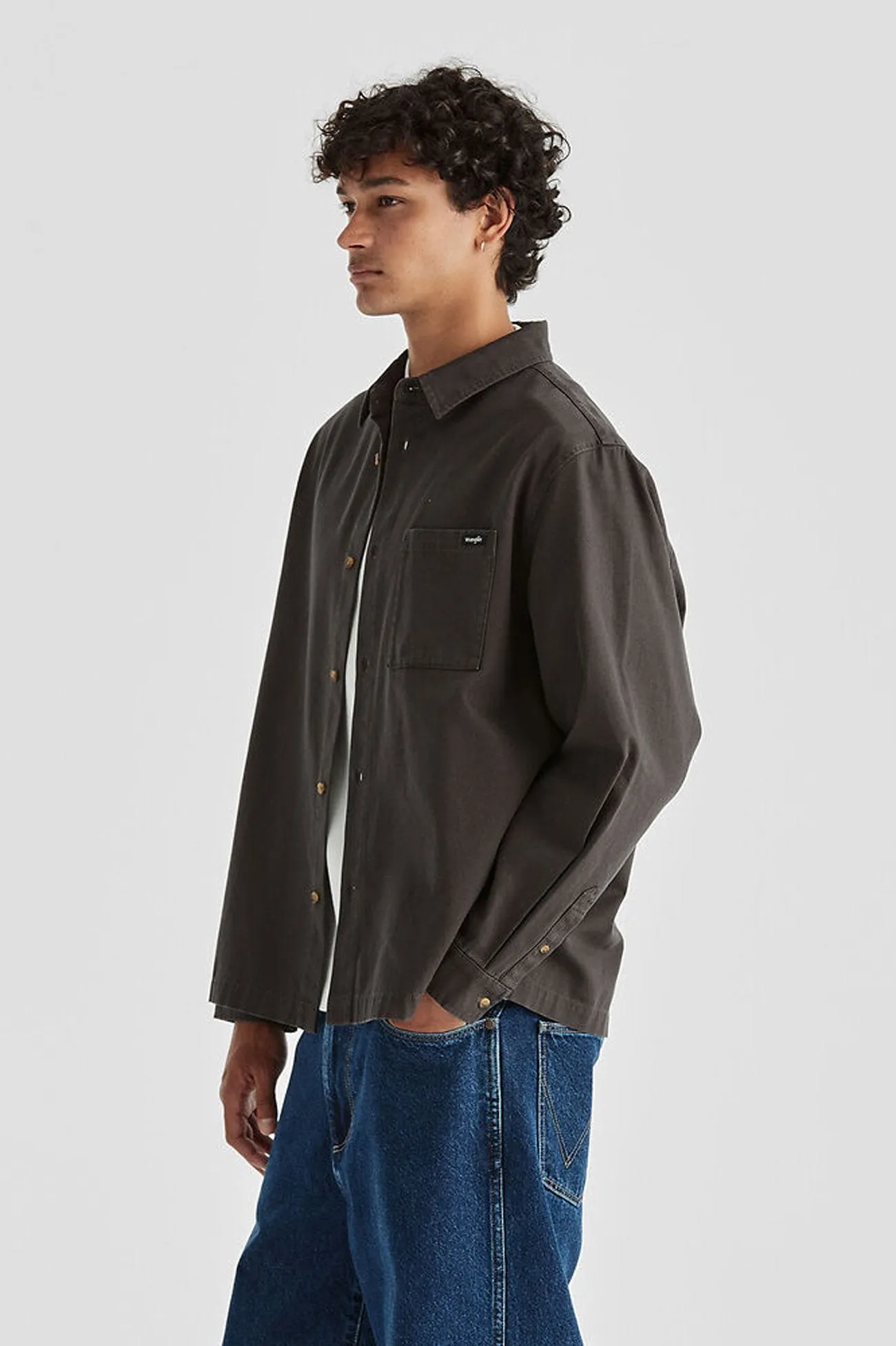 Classic Comfort Standard Body Fit Dylan Long Sleeve Shirt Worn Black