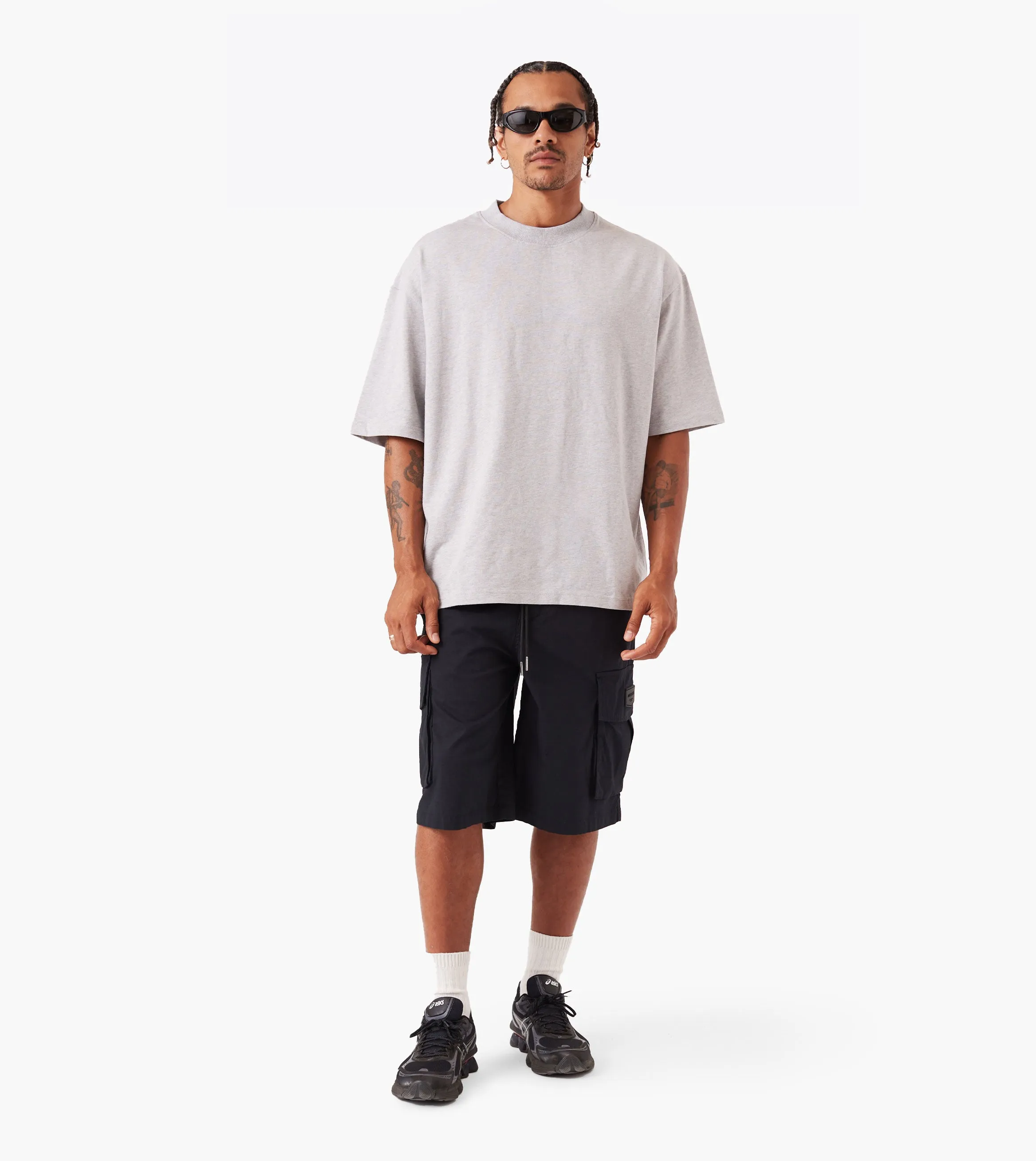 Flow Tee Grey Marle Sleek Design