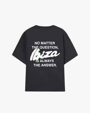 Stylish and Relaxed Answer Tee Ash