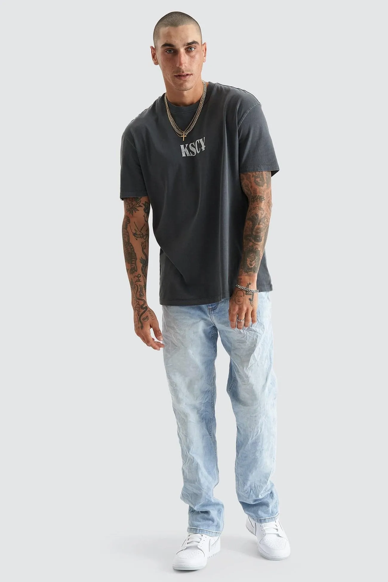 Balanced Fit K5 Relaxed Fit Jean Sunbleached Blue