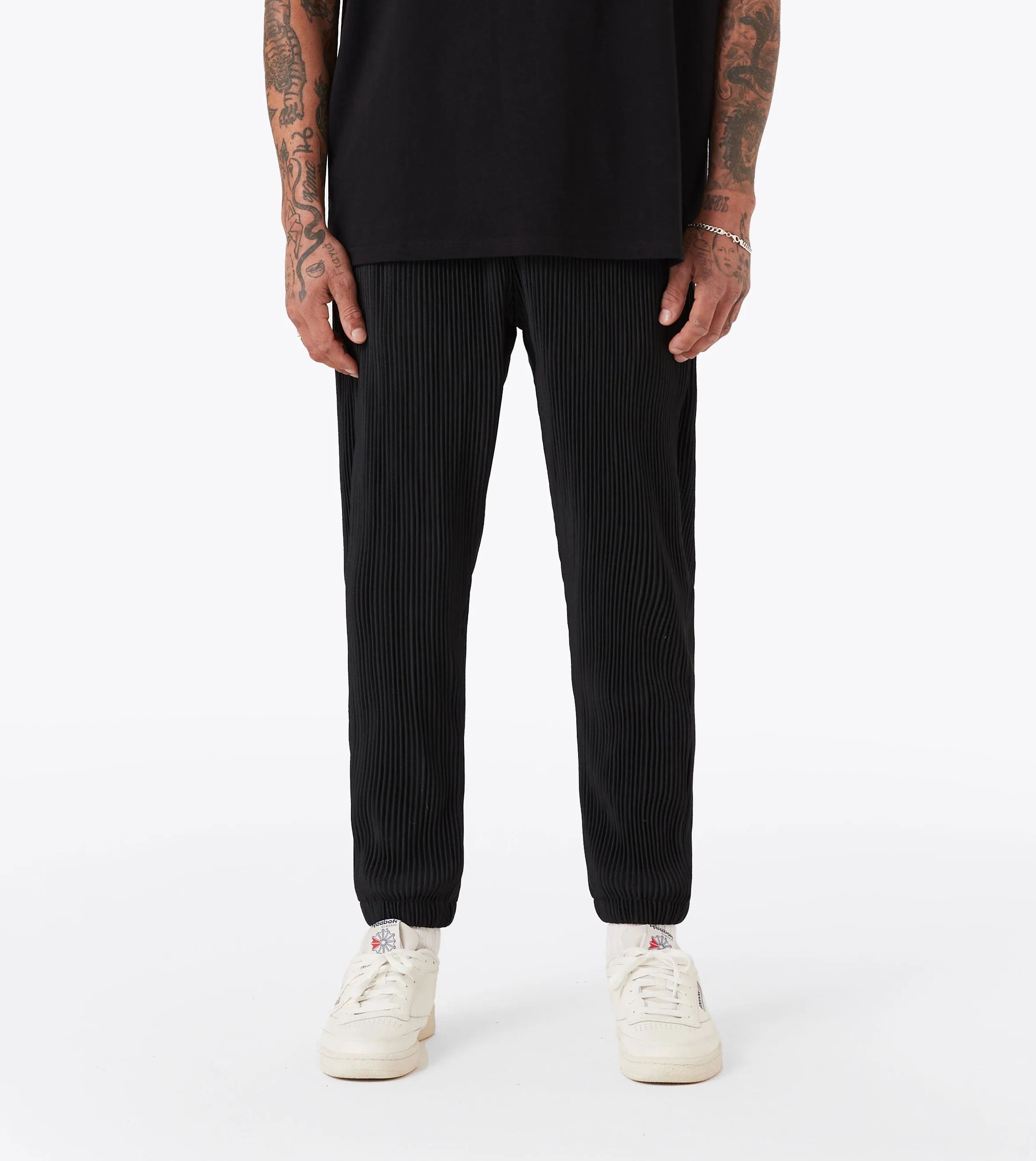 Sureshot Pleated Jogger Black Warm Fit