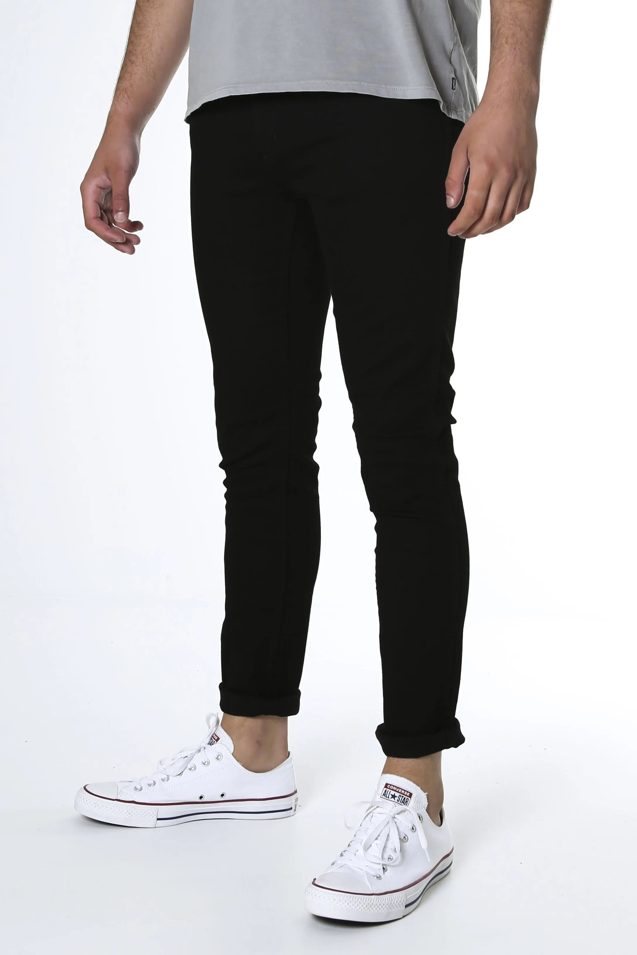 Outfit Essential Sustainable Denim Production Stomper Jean Super Sonic