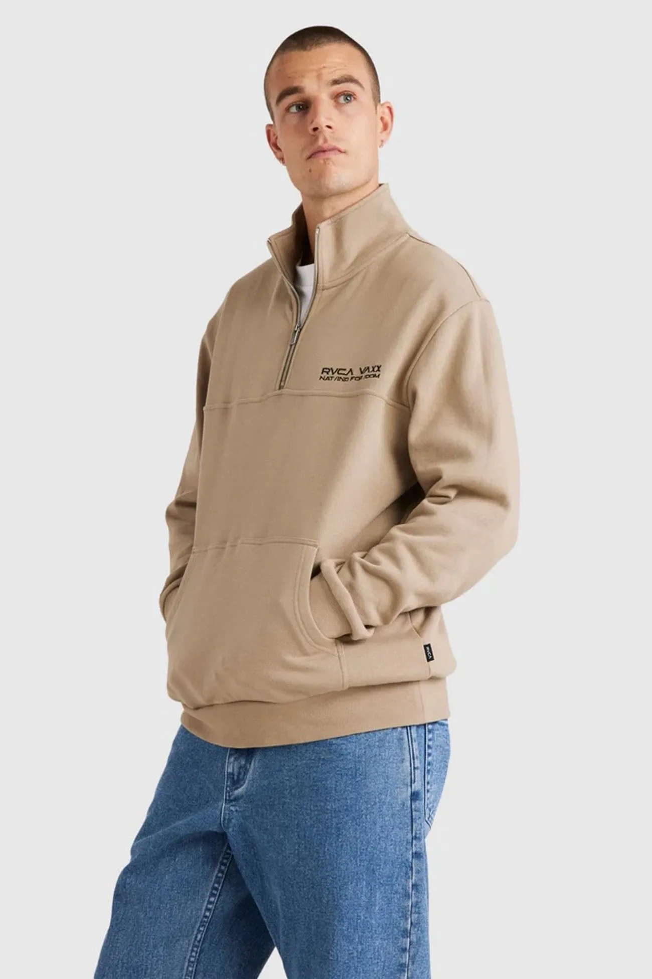 Sheer Fit United Half Zip Crew Mushroom