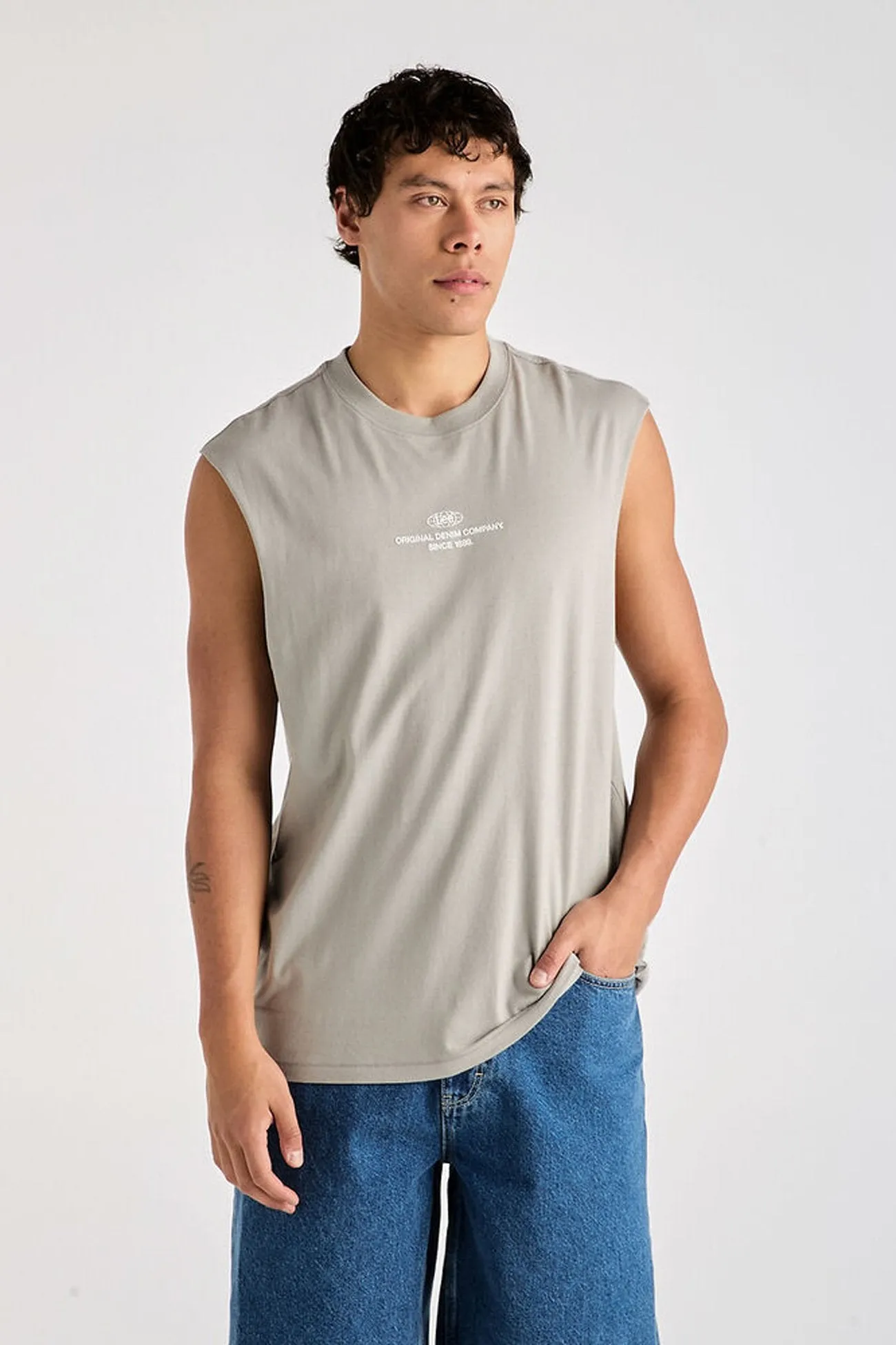 Denim Co Muscle Tee Stone Steel Inner Glow Ship Glow