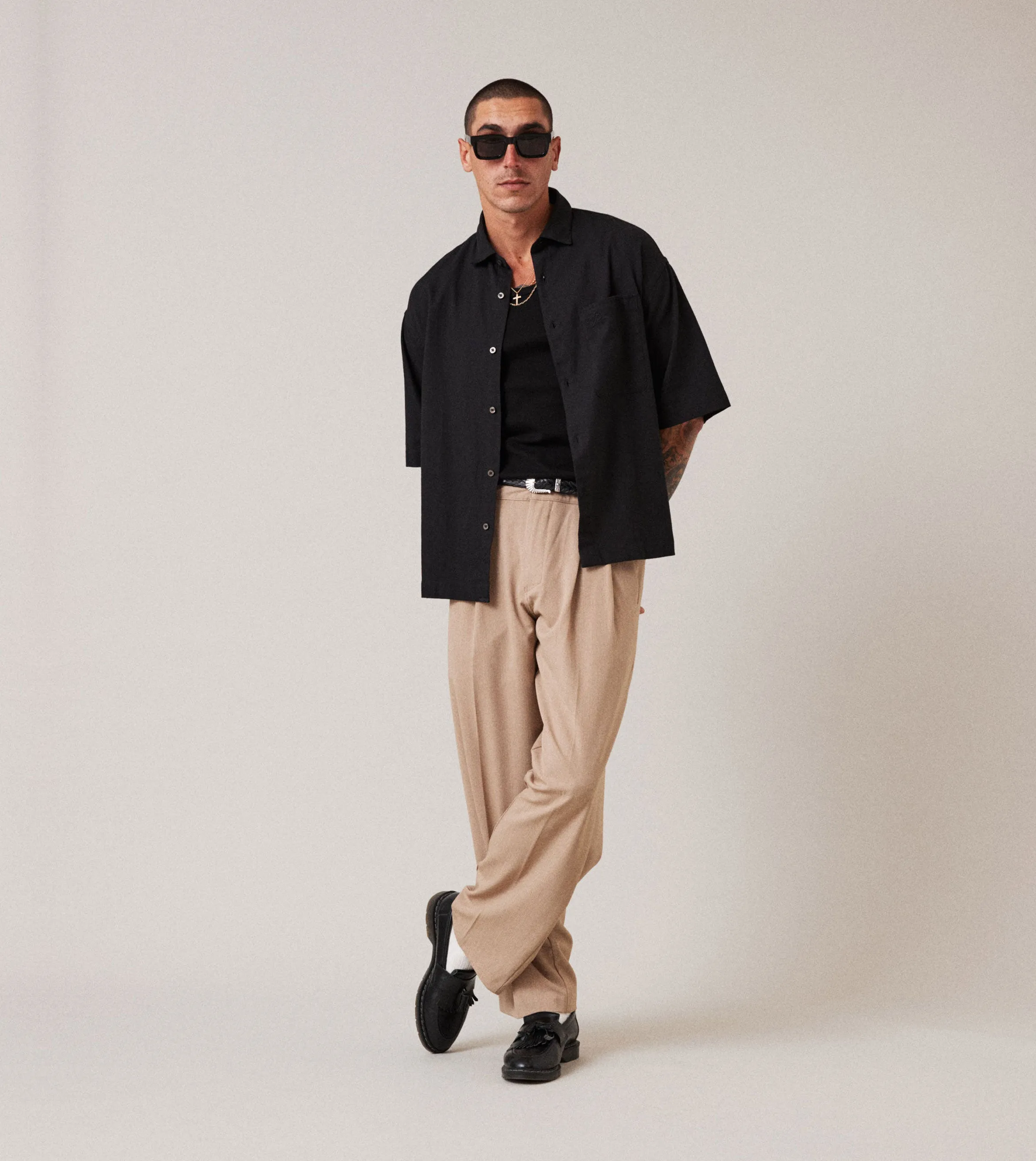 Trend Vibe HighVisibility Trim Box Crop Shirt Black