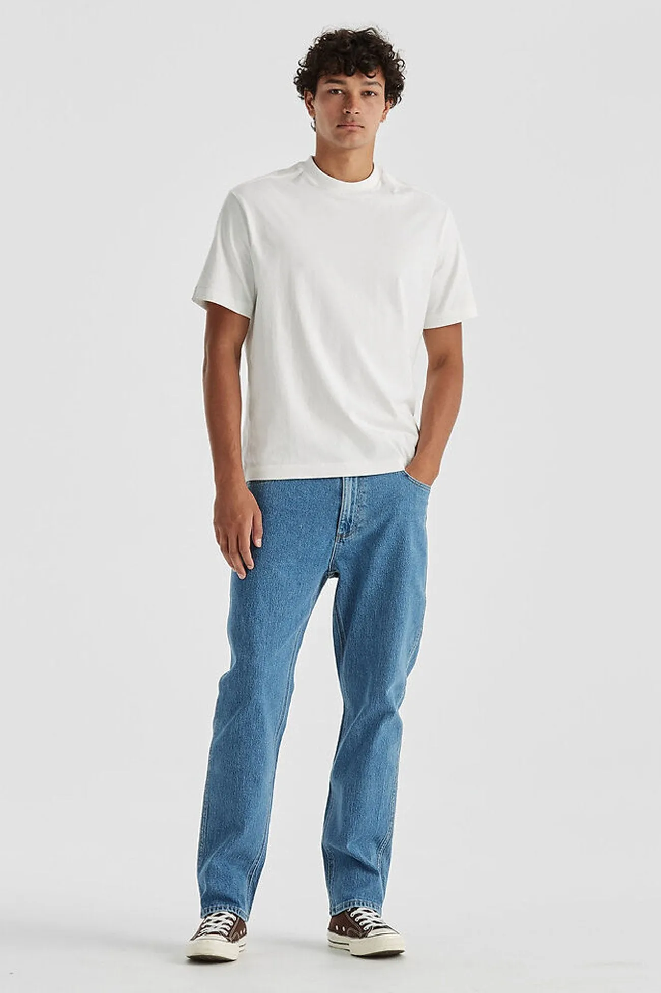 Eazy Straight Jean Moonlight Blue school outfit